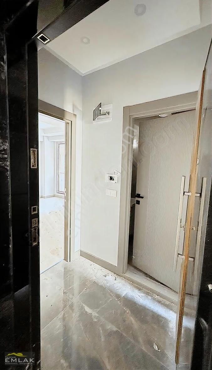 Çanakkale Kepez'de Sıfır 1+1 Satılık Daire (yüksek Giriş) - Görsel 8