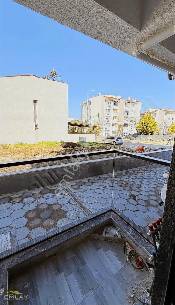 Çanakkale Kepez'de Sıfır 1+1 Satılık Daire (yüksek Giriş) - Görsel 9
