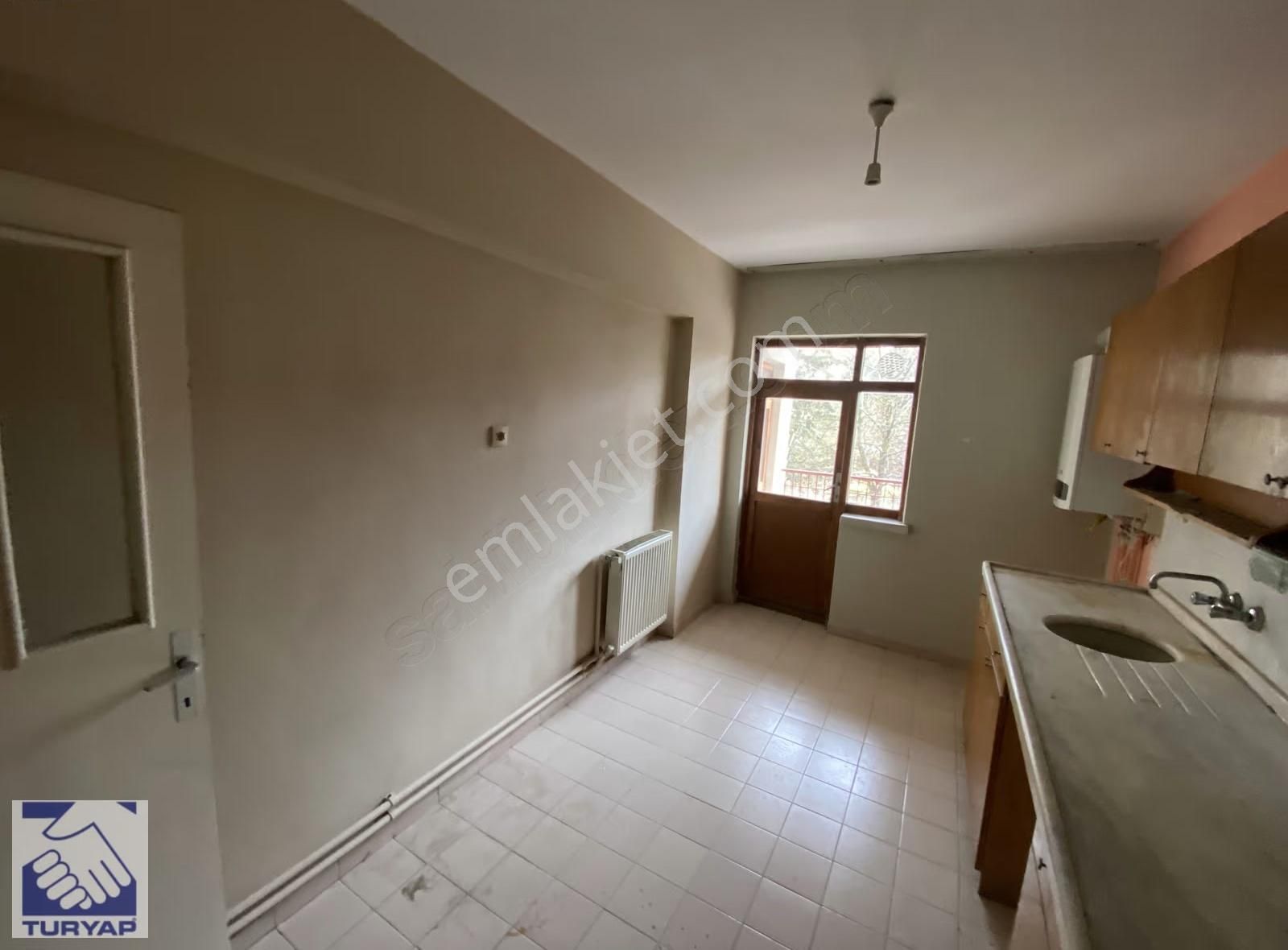 Bahçelerüstünde 3+1 Kiralık Daire - Tren İstasyonuna Yakın - Görsel 8