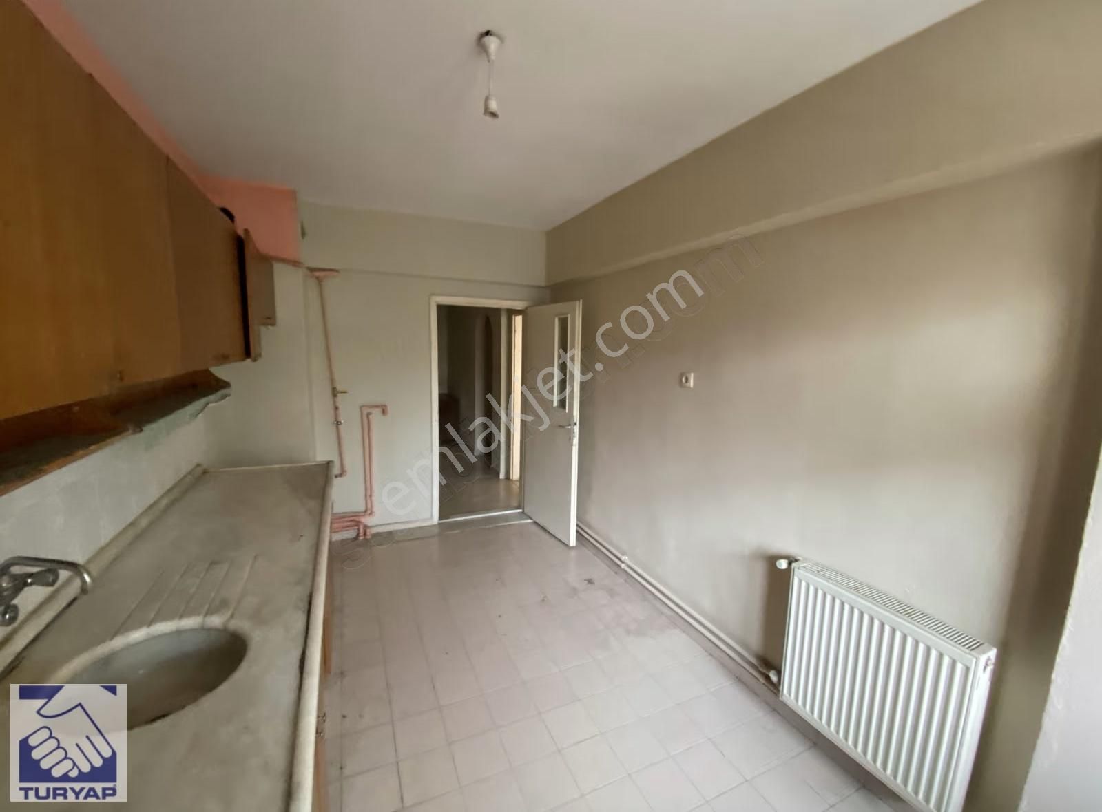 Bahçelerüstünde 3+1 Kiralık Daire - Tren İstasyonuna Yakın - Görsel 12