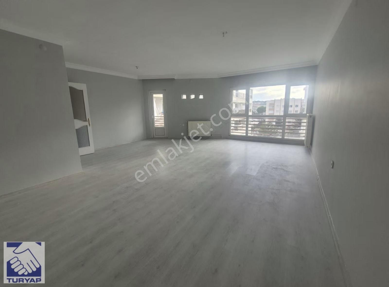 Güzelkent Mah 3+1 İtalyan Dublex Ara Kat Bakımlı Daire - Görsel 33