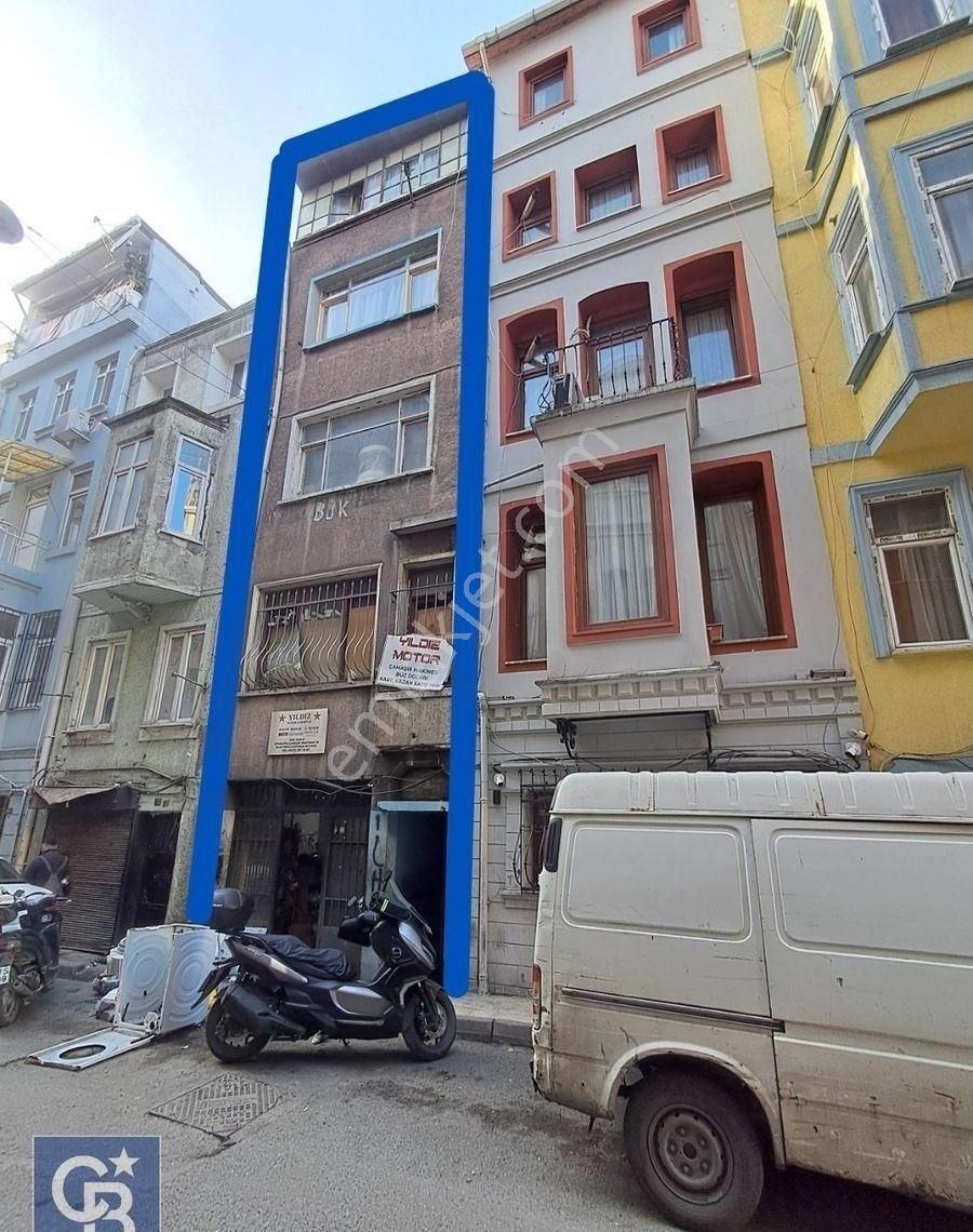Satılık 5 Katlı Bina, 225 M2, Beyoğlu Şehit Muhtar Mahallesi - Görsel 2