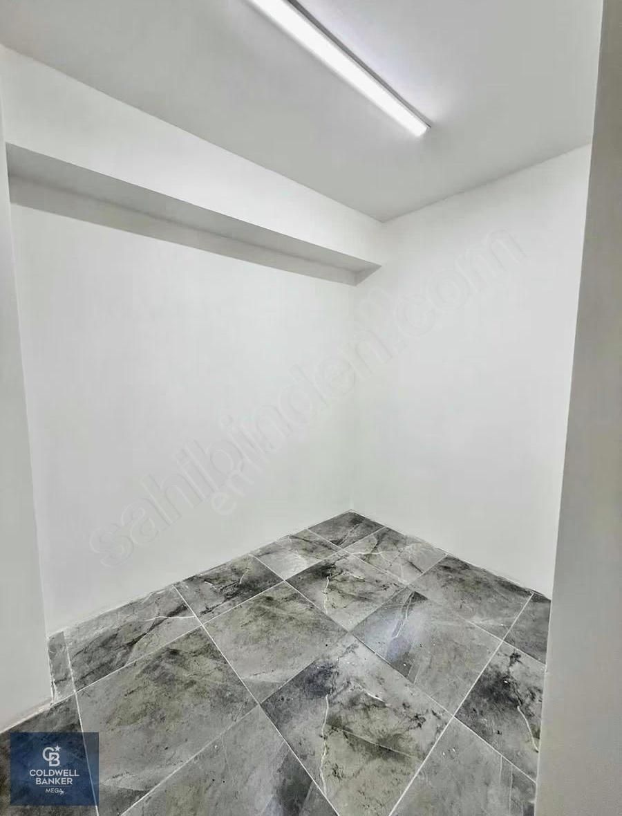 Avcılarda Cadde Üzerinde Fırsat Satılık Dükkan - Görsel 9