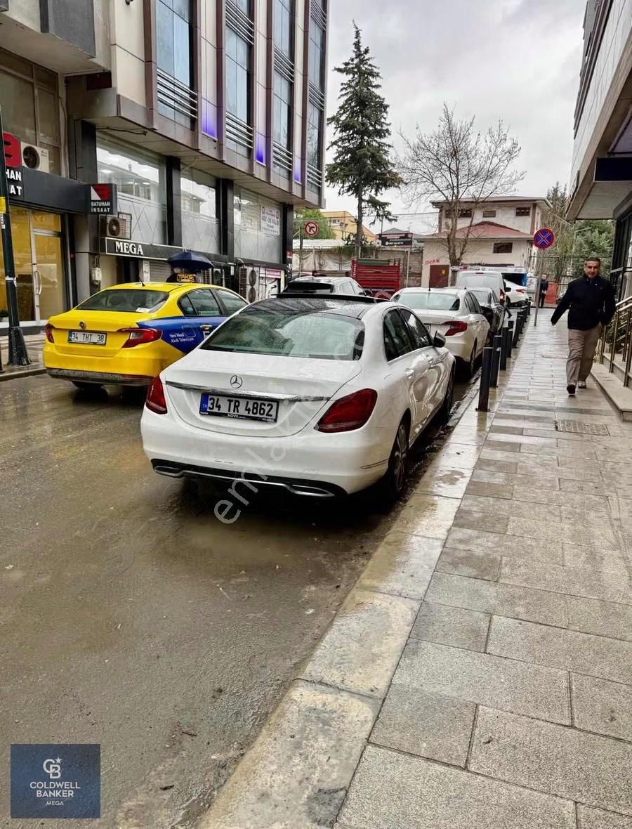 Avcılarda Cadde Üzerinde Fırsat Satılık Dükkan