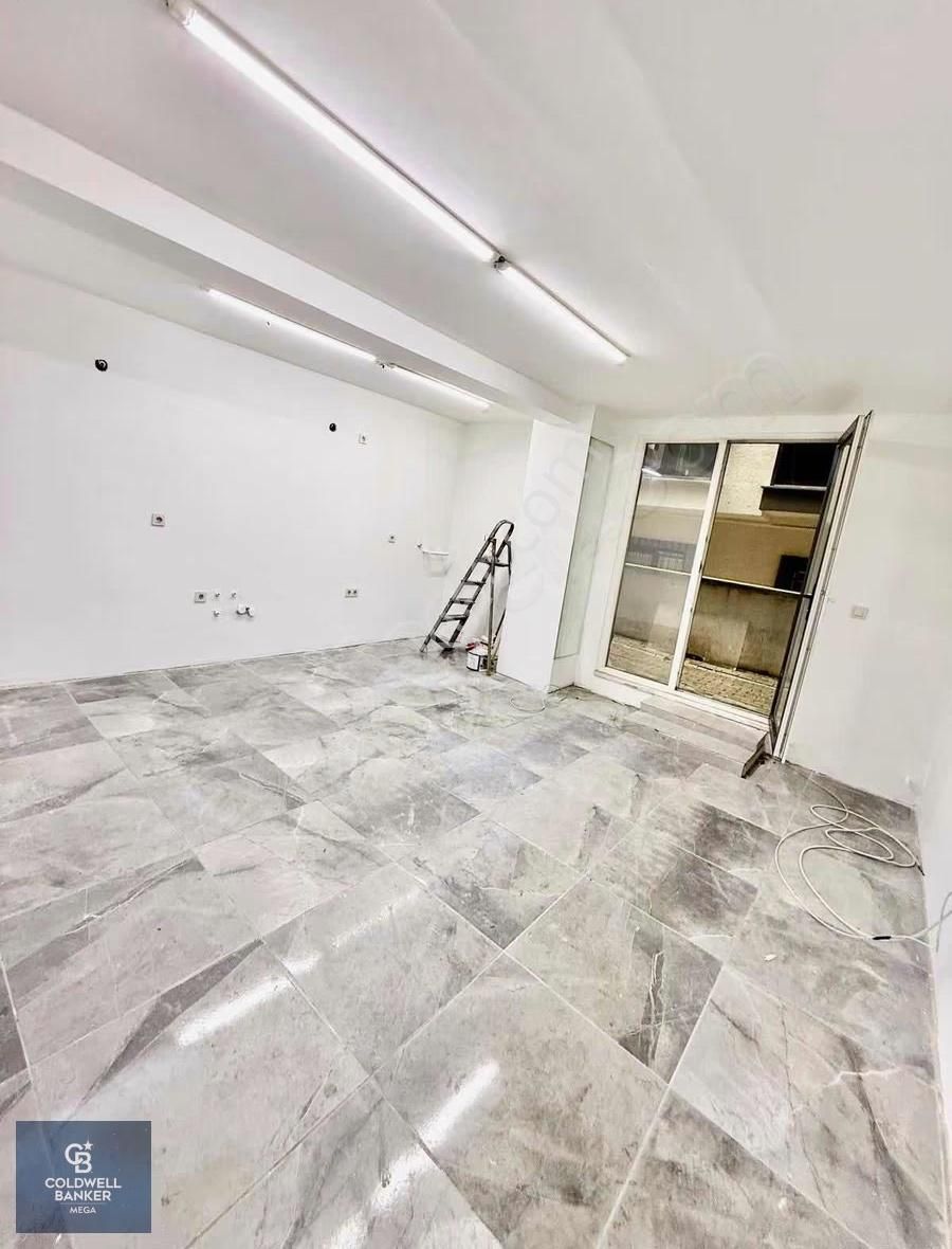 Avcılarda Cadde Üzerinde Fırsat Satılık Dükkan - Görsel 2