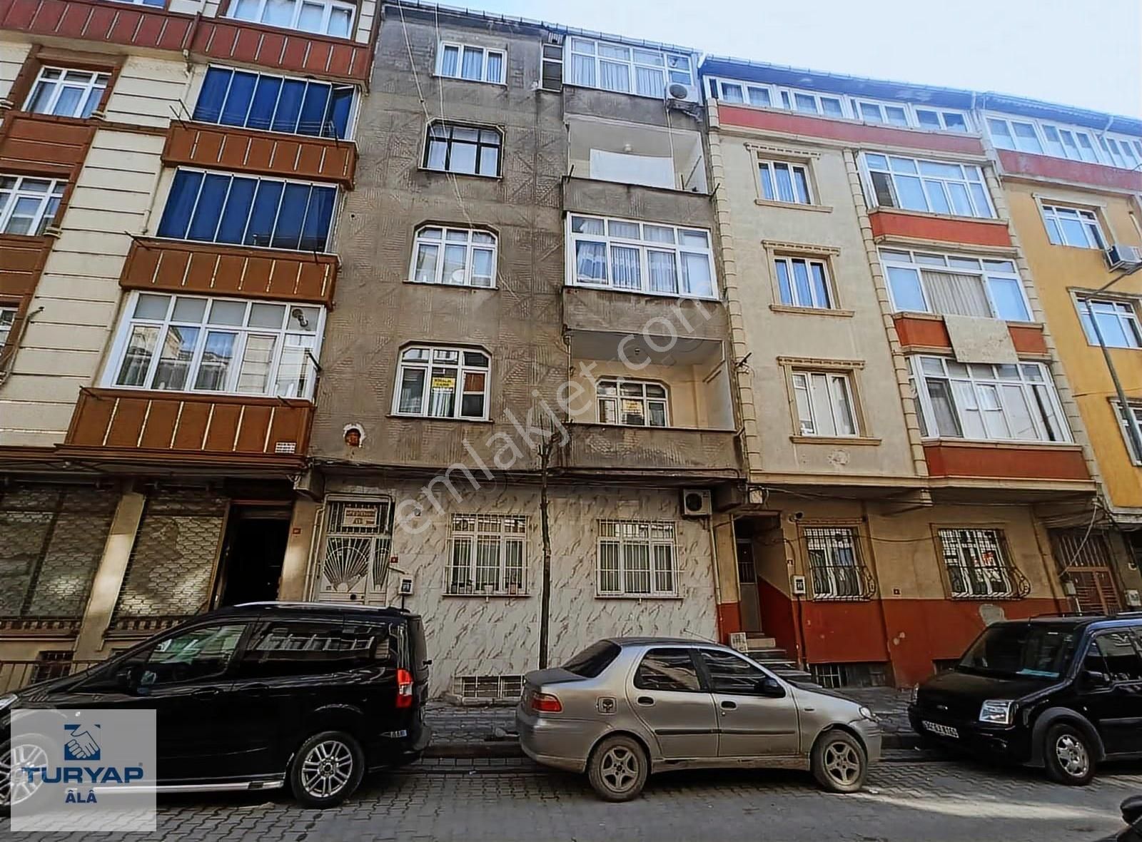 Turyap Ala ' Dan 50 Yıl Mahallesin' De Kiralık Daire