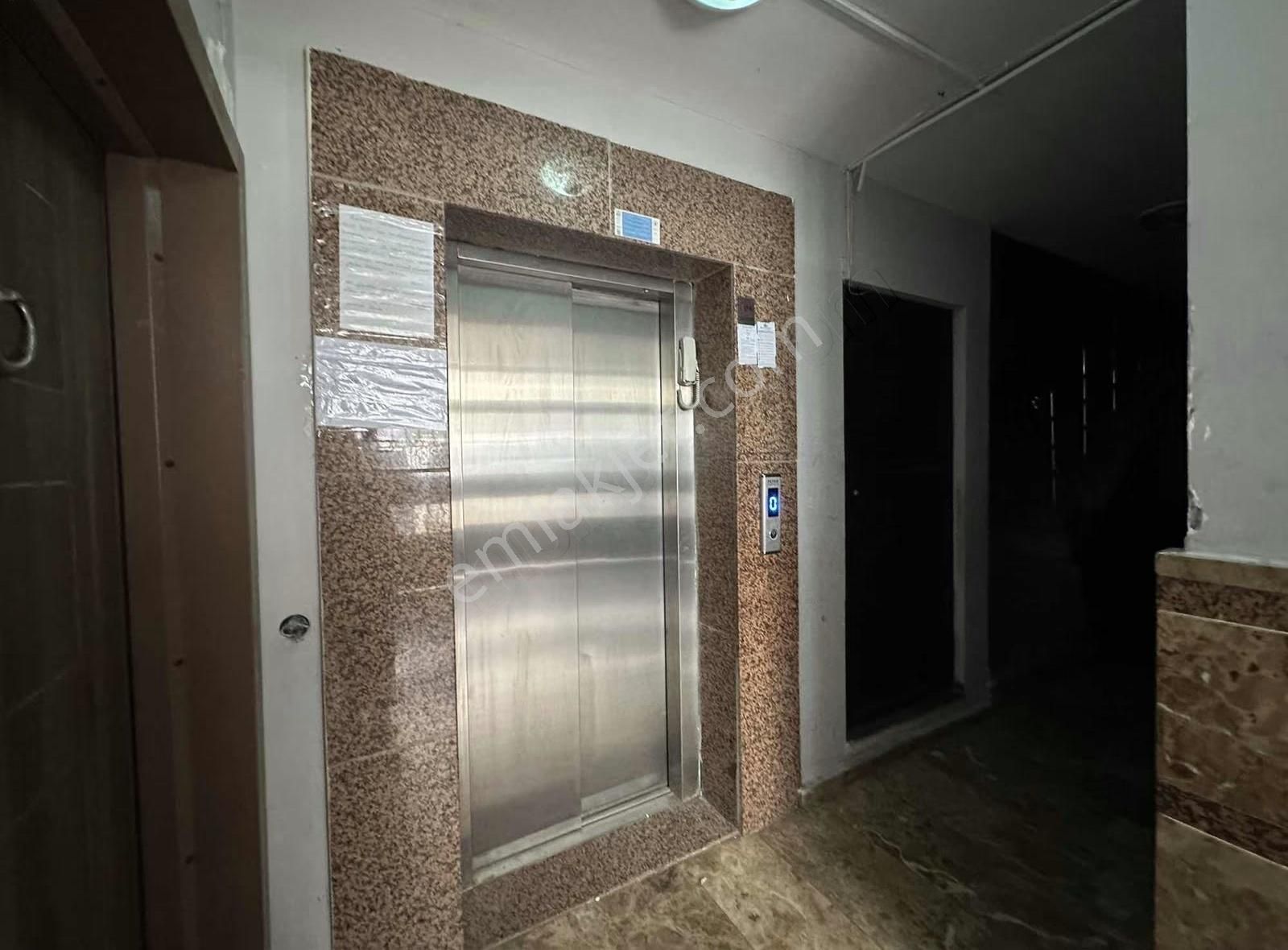 Güzel Aile Apt Asansörlü 2+1 Daıre - Görsel 31