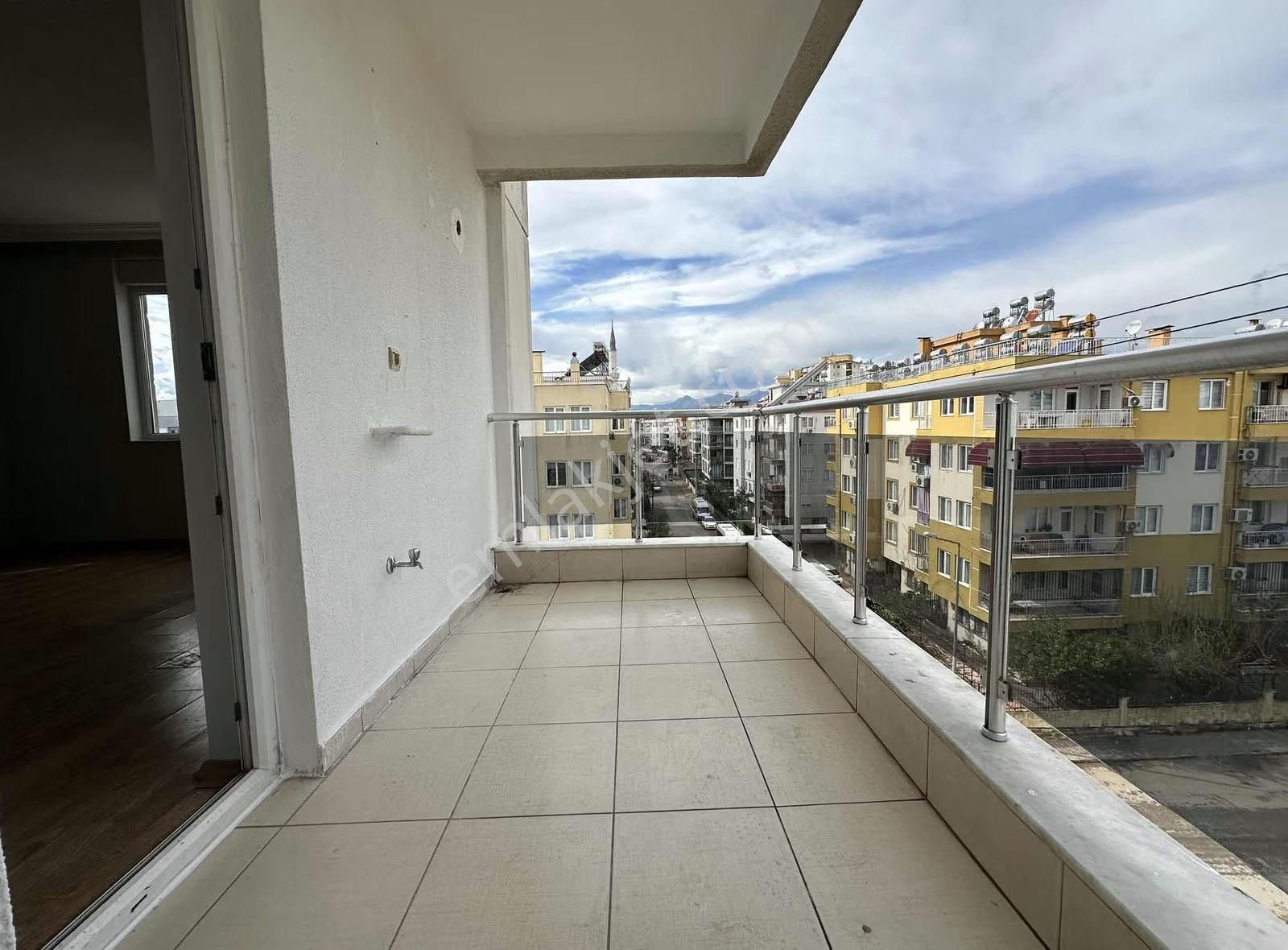 Güzel Aile Apt Asansörlü 2+1 Daıre - Görsel 22