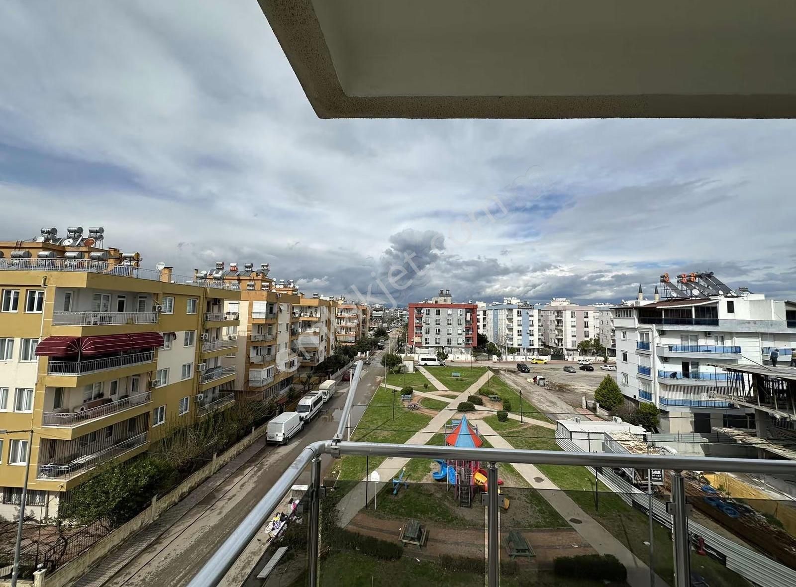 Güzel Aile Apt Asansörlü 2+1 Daıre - Görsel 28