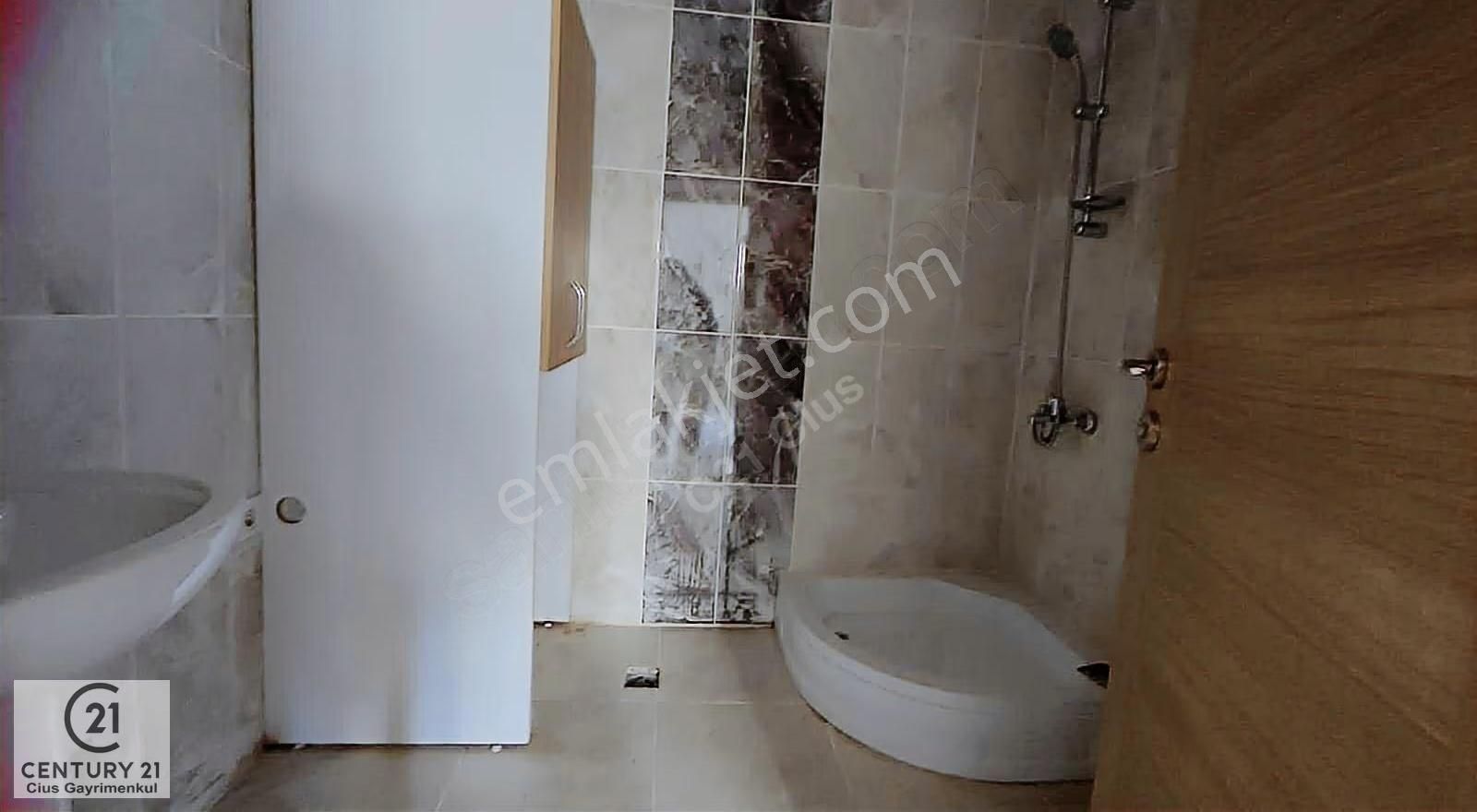 C21 Cius; Cihatlı Belediye Konutları 2+1 Kiralık Daire - Görsel 23