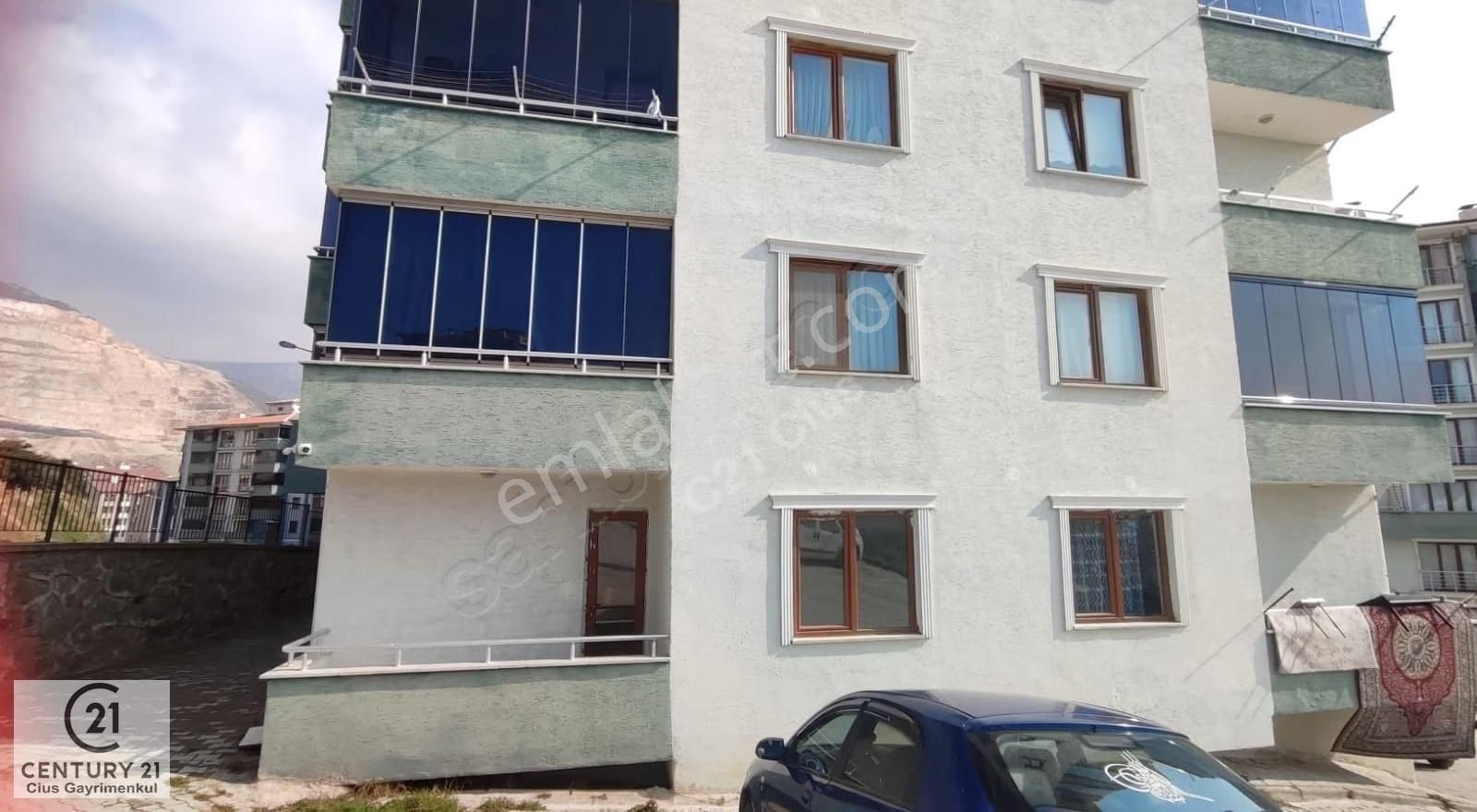 C21 Cius; Cihatlı Belediye Konutları 2+1 Kiralık Daire