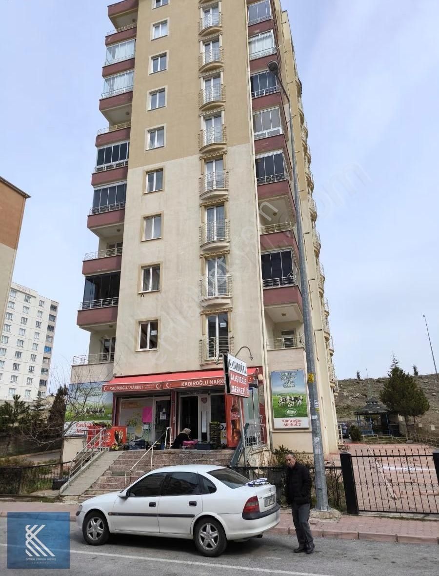 Kocasinan Ahi Evran Mah. De Satılık 3+1daire - Görsel 2