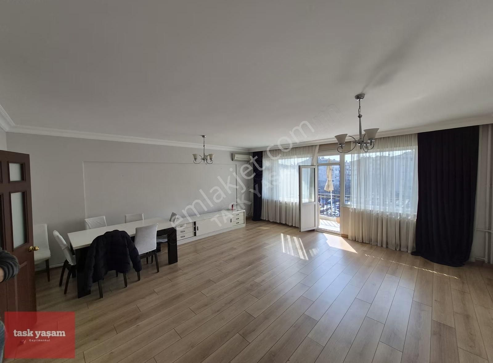 Ihlamur Kasrı'nın Yanında, Geniş Cepheli Ferah 3+1 Kiralık Daire - Görsel 4