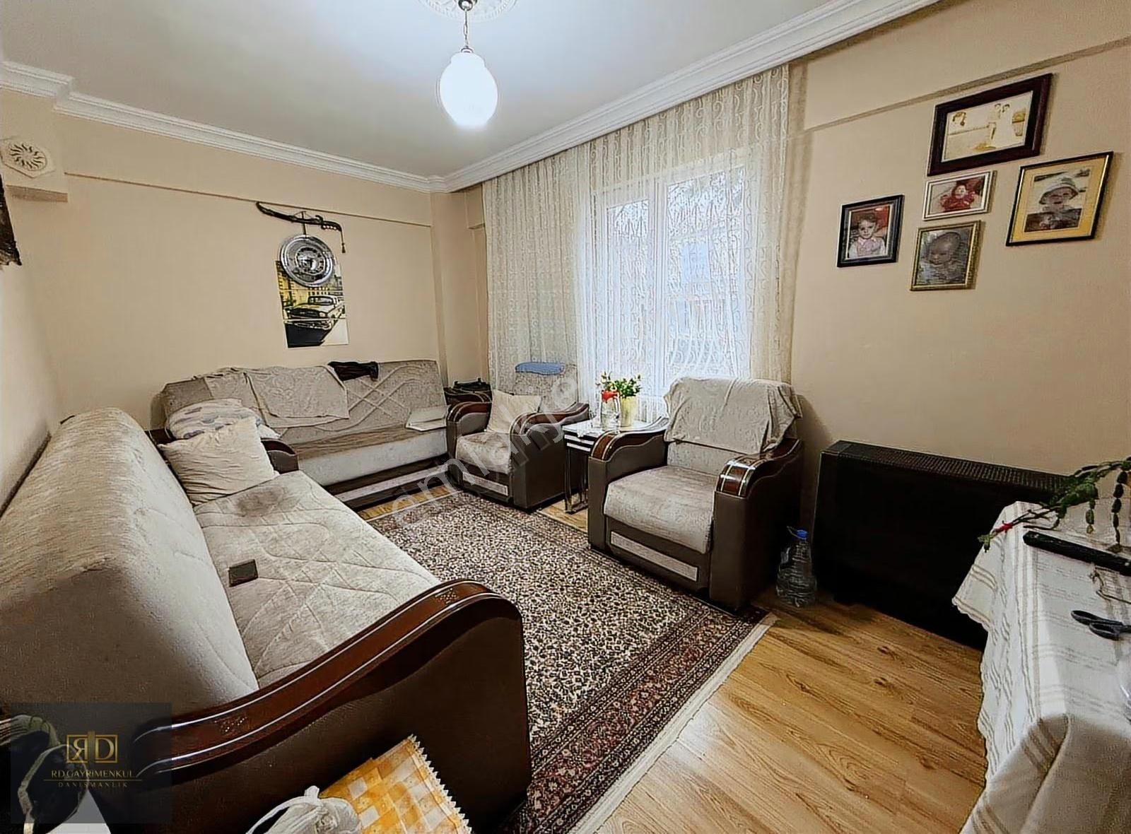 Rd'den Gaziosmanpaşa'da Bahçe Katı Manzaralı Daire - Görsel 2