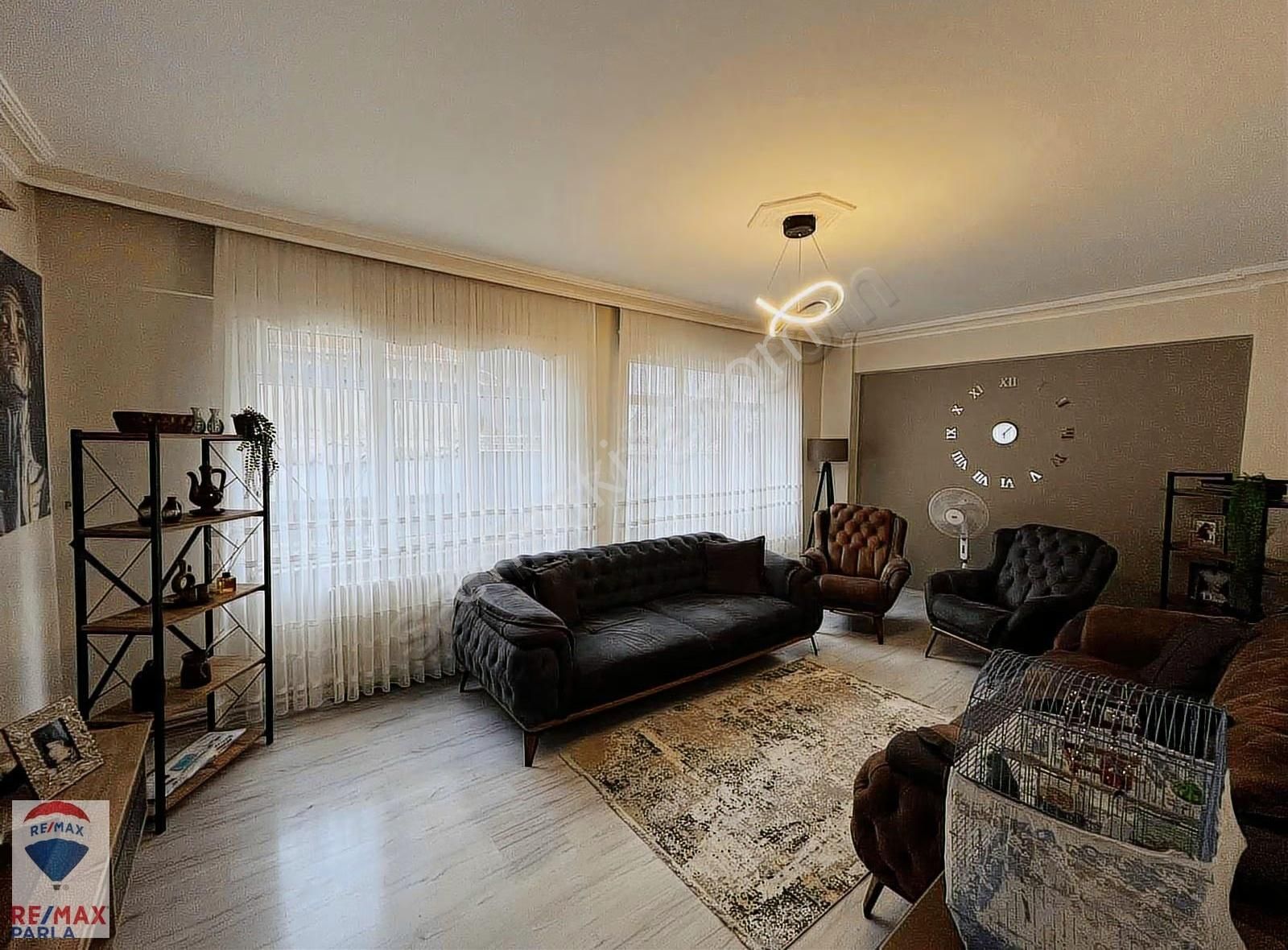 Mükemmel Konum | Komple Tadilatlı | Geniş Ve Kullanışlı 2+1! - Görsel 4