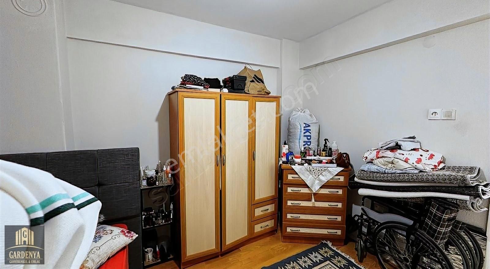 Konak Mahallesinde 100 M2 2+1 Uygun Daire - Görsel 2