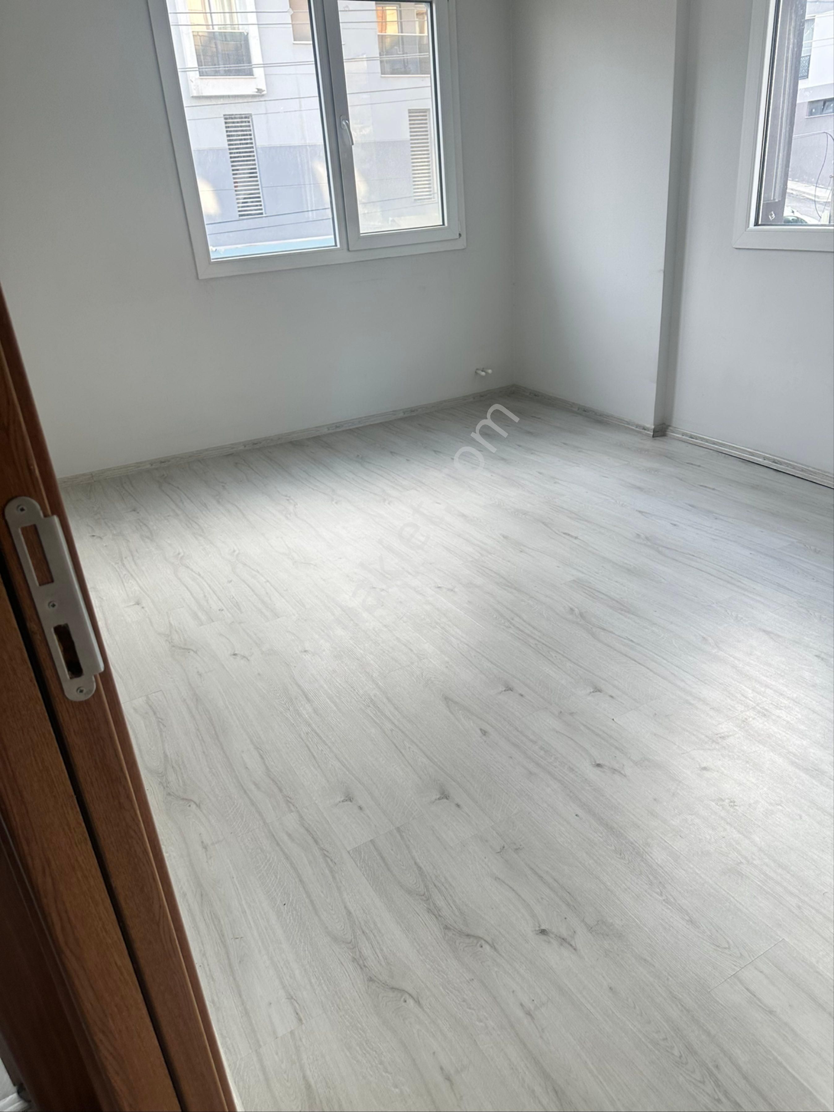 Bayraklı Refik Şevket Mah Kapalı Mutfak 2+1 Kiralık Daire - Görsel 18