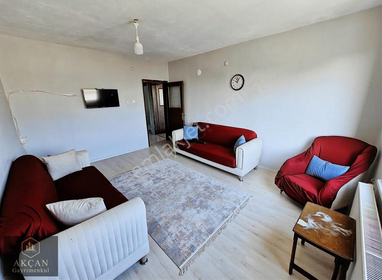 Akçandan Hatip Mah. Eşyalı Kiralık 2+1 Daire