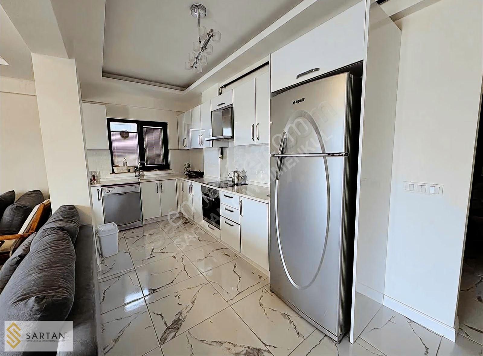 Havuzlu Site'de Satılık Eşyalı Özel Kullanımlı 2+1 Daire - Görsel 6