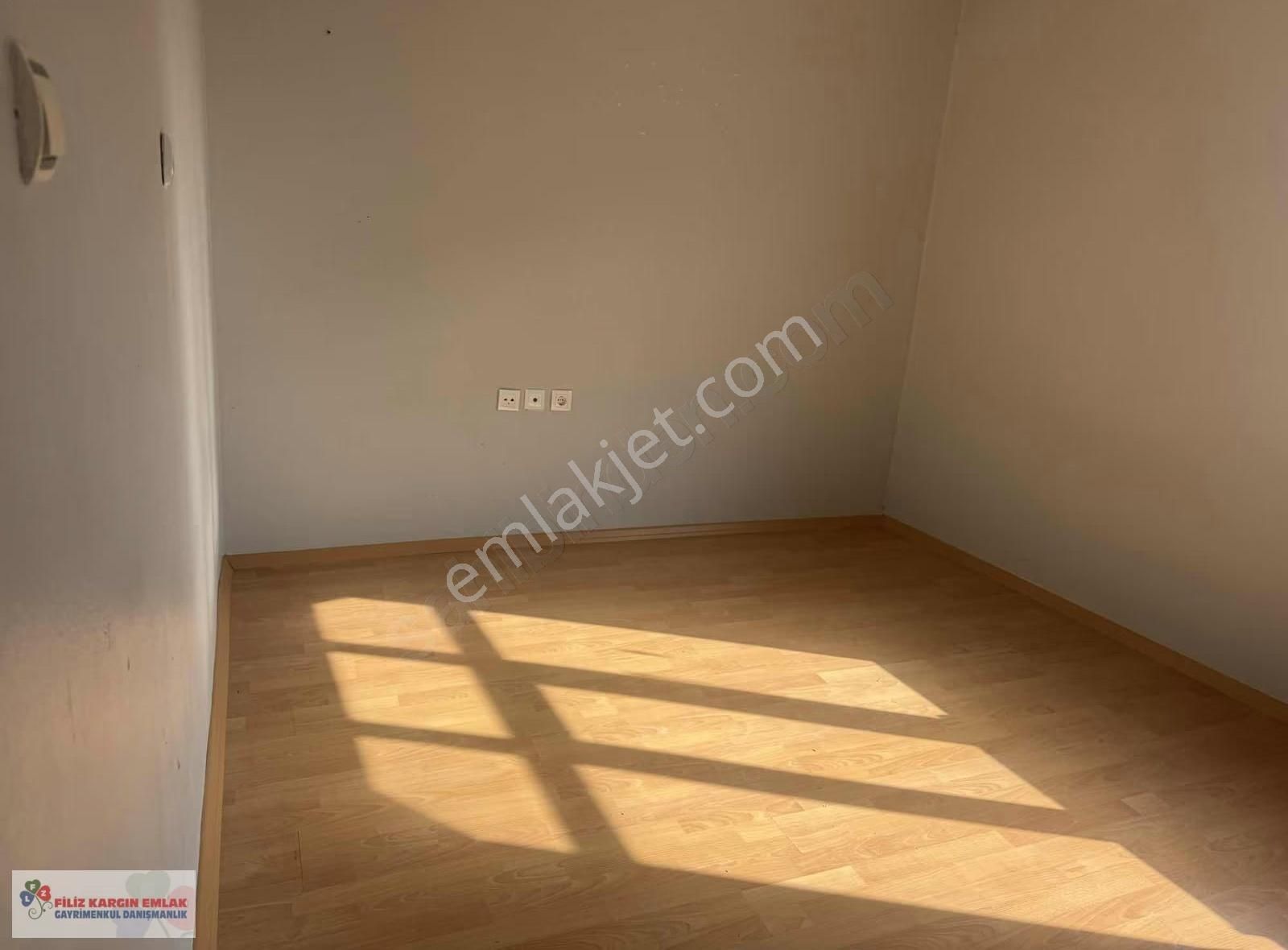 Filiz Emlaktan Bağcılar Tabyada 1+1 80m2 Kiralık Daire - Görsel 6