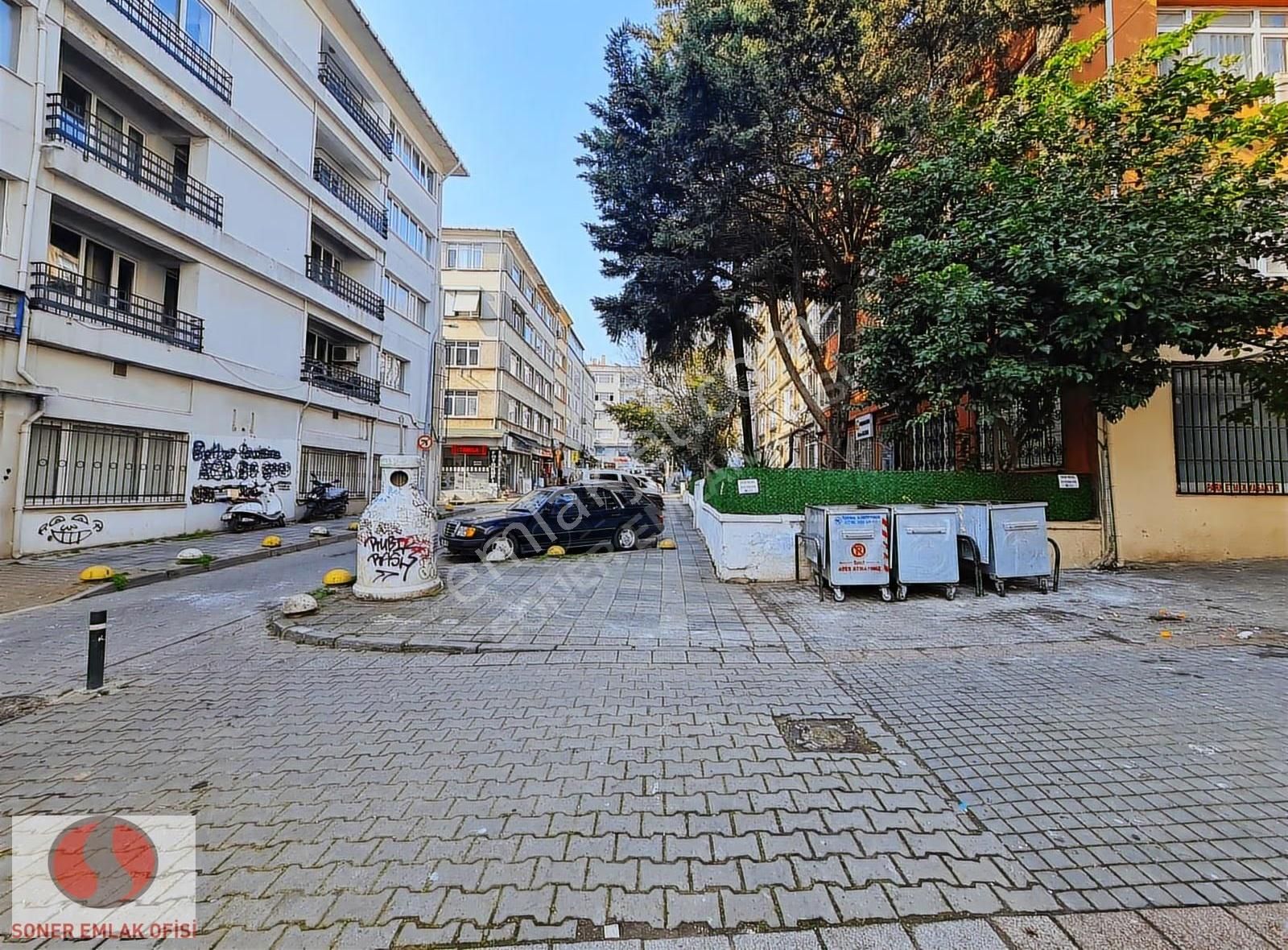 Kadıköy Altıyola Yakın İçi Yenilenmiş 1+1 Daire - Görsel 13