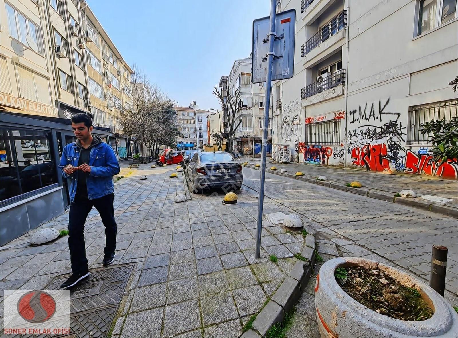 Kadıköy Altıyola Yakın İçi Yenilenmiş 1+1 Daire - Görsel 11