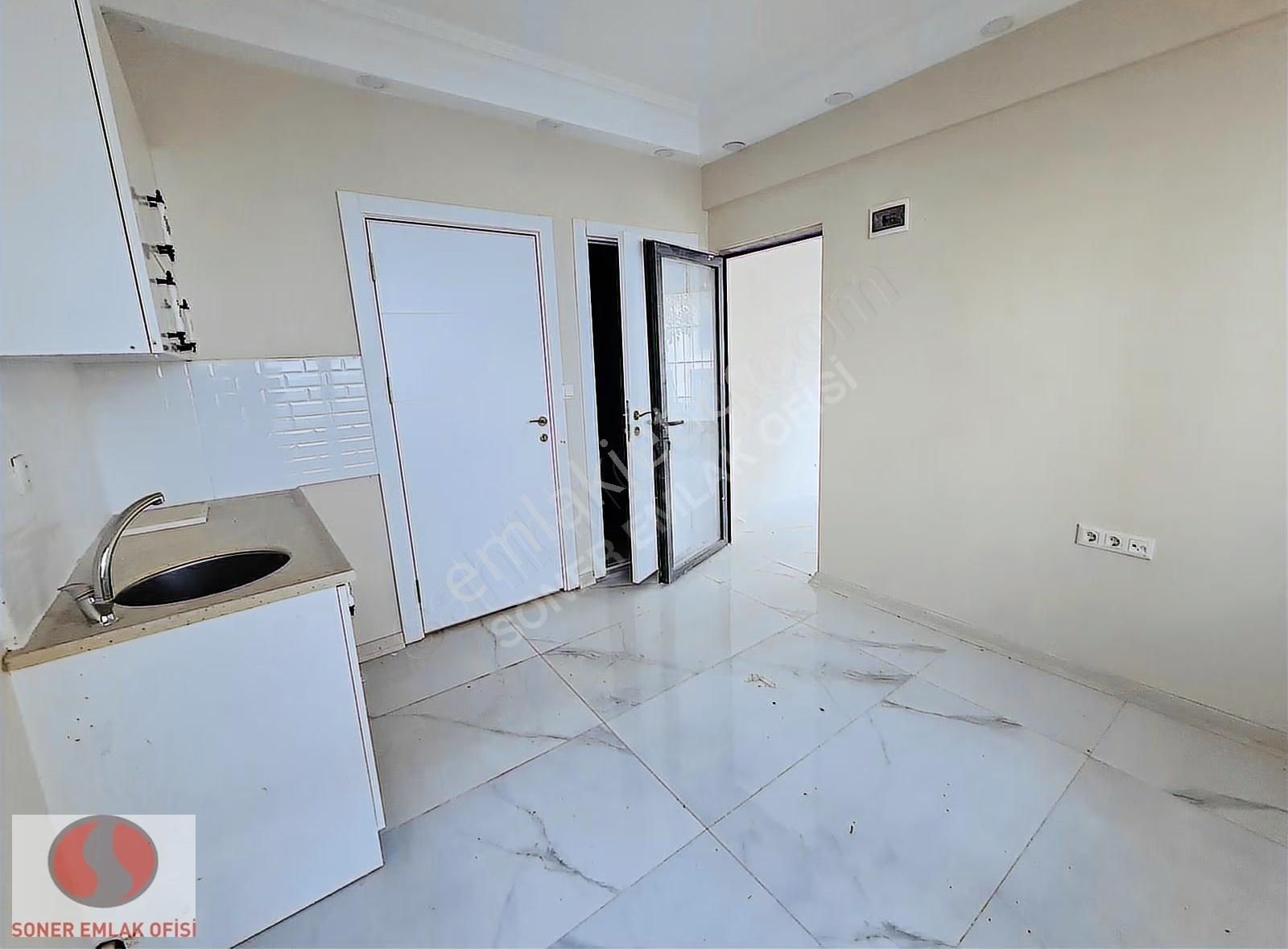 Kadıköy Altıyola Yakın İçi Yenilenmiş 1+1 Daire - Görsel 10