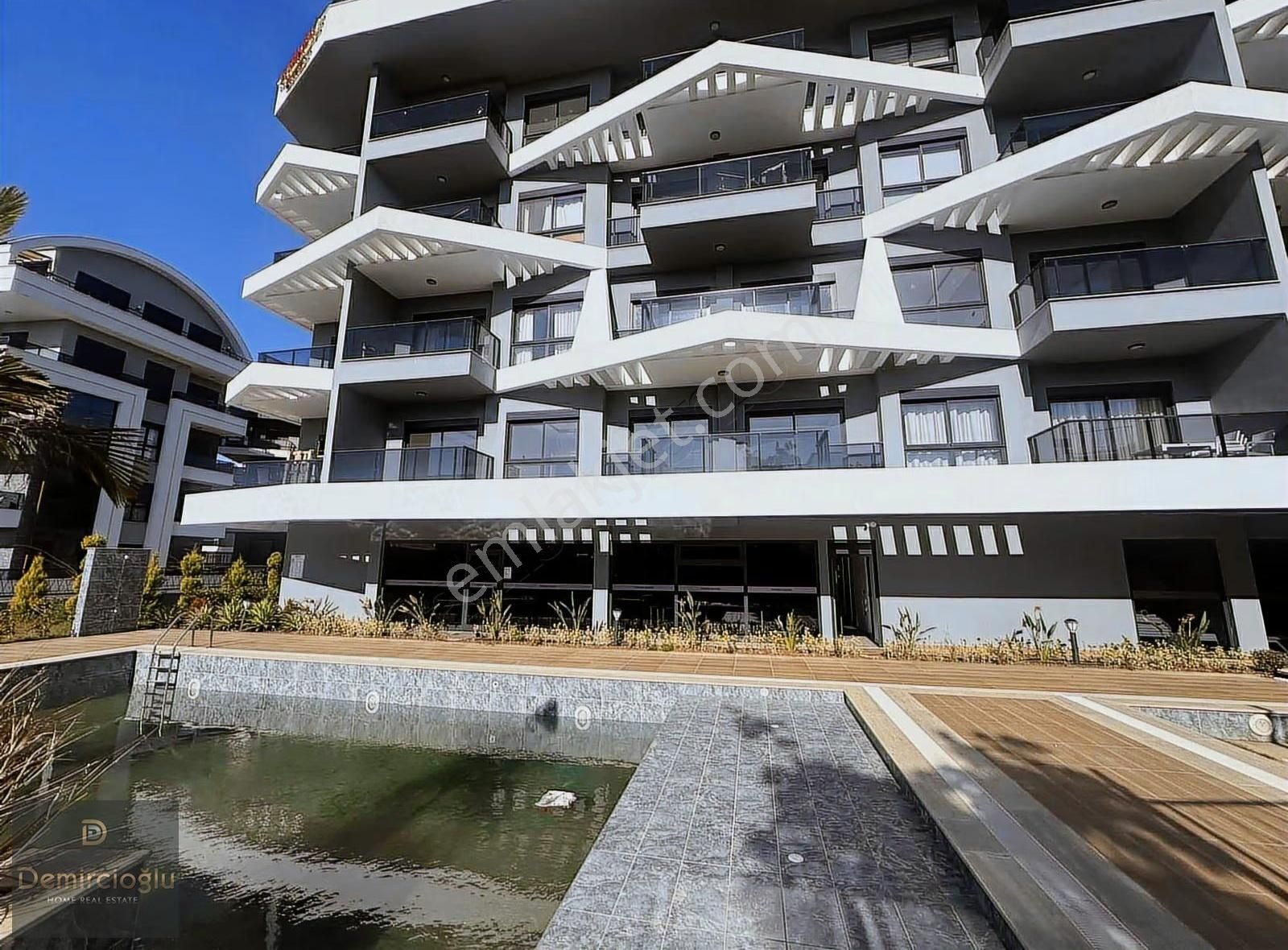 Alanya Yukarı Oba Yaşam Tasarım Okulu Yakınında Ultra Lüks 1+1 - Görsel 13