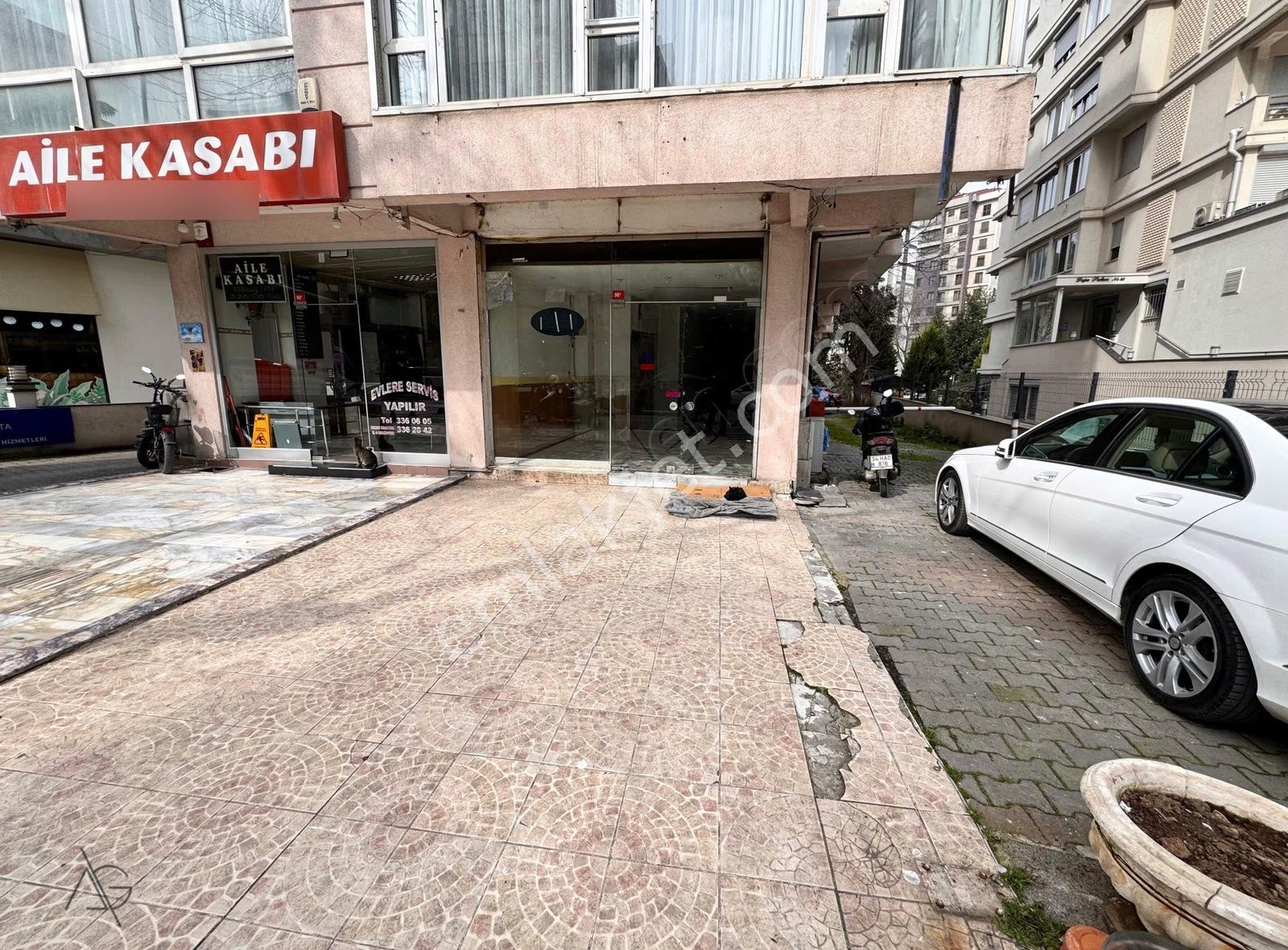 Atölyeden Fener Kalamış Caddesi Üzerinde 32m2 Wcli Dükkan - Görsel 4