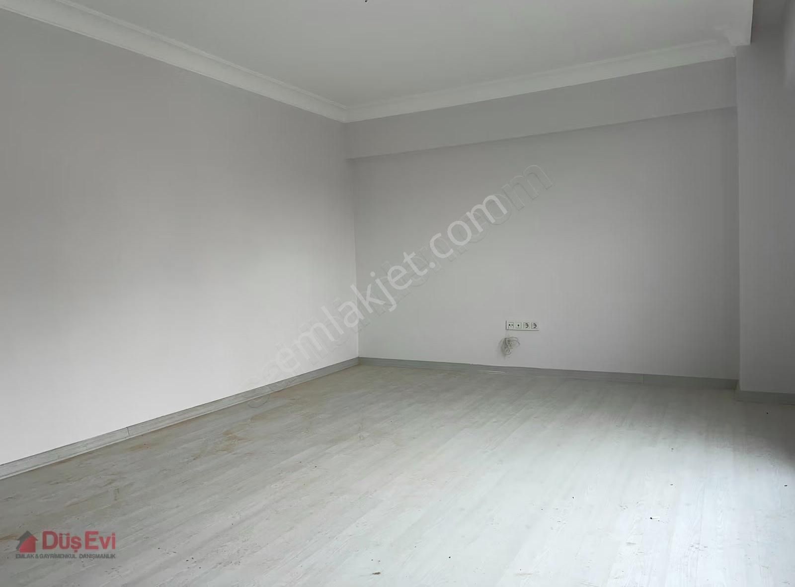 Acill Bağcılar Kirazlı Metro Evlerinde Ferah Lüks Daire - Görsel 4