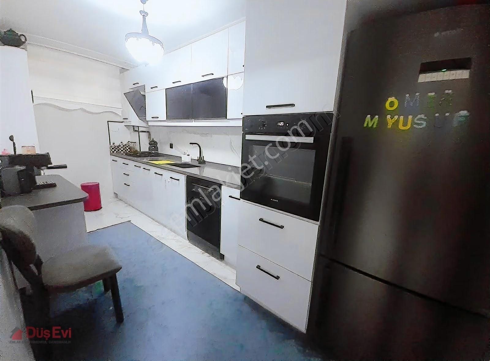 Acill Bağcılar Yenigün Mah. 2+1 Ful Tadilatlı Bodrum Kat Daire - Görsel 9