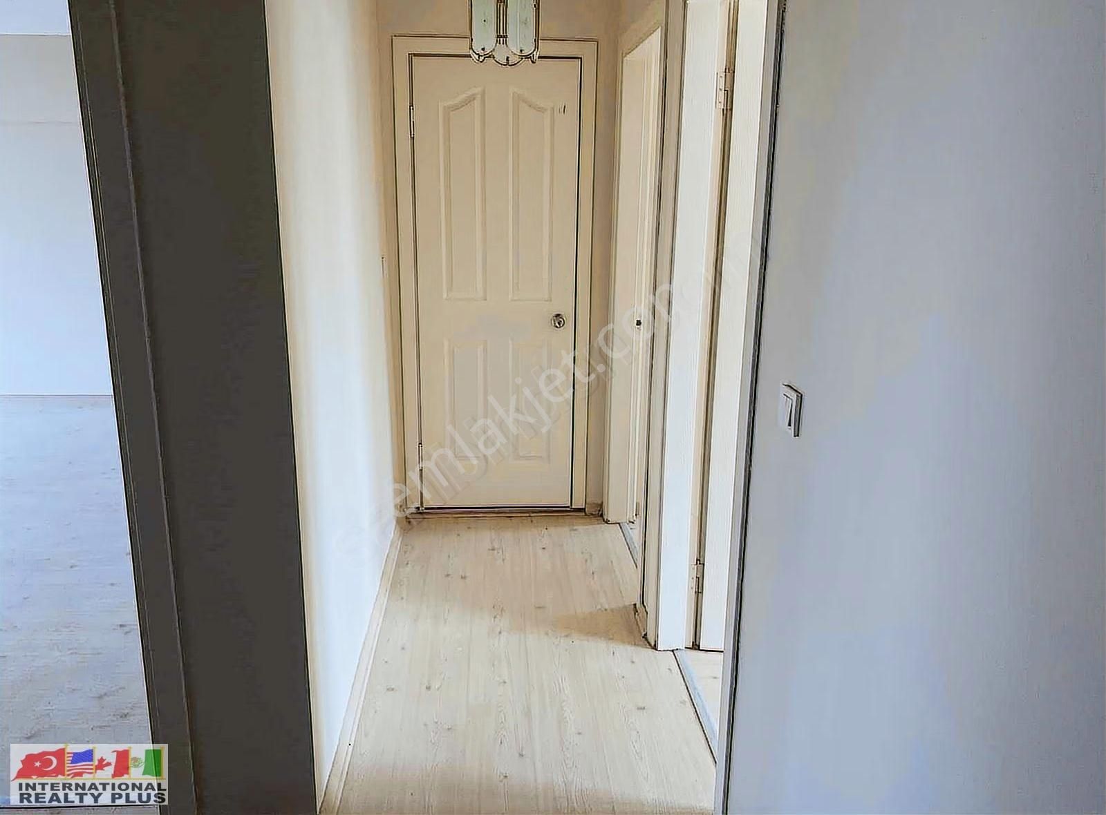 Vıaporta Yürüme Mesafesinde Kiralık 2+1 Daire - Görsel 2