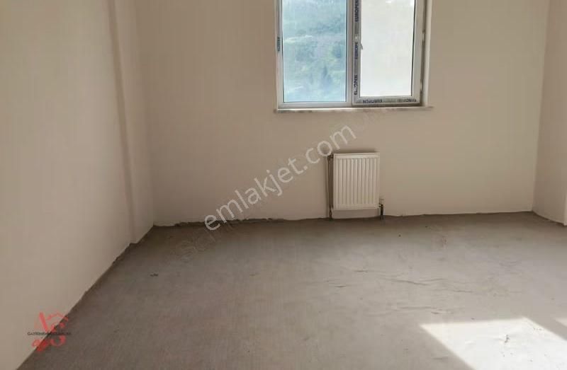 Uzundere Toki Konutlarında Kiralık 2+1 Ara Kat - Görsel 2