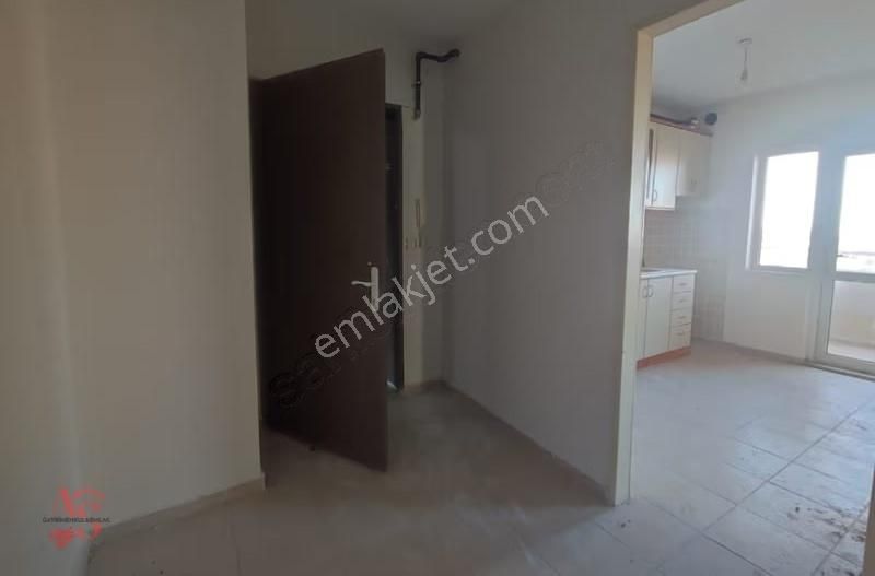 Uzundere Toki Konutlarında Kiralık 2+1 Ara Kat - Görsel 23