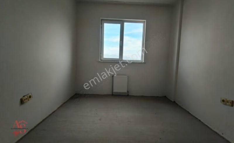 Uzundere Toki Konutlarında Kiralık 2+1 Ara Kat - Görsel 4