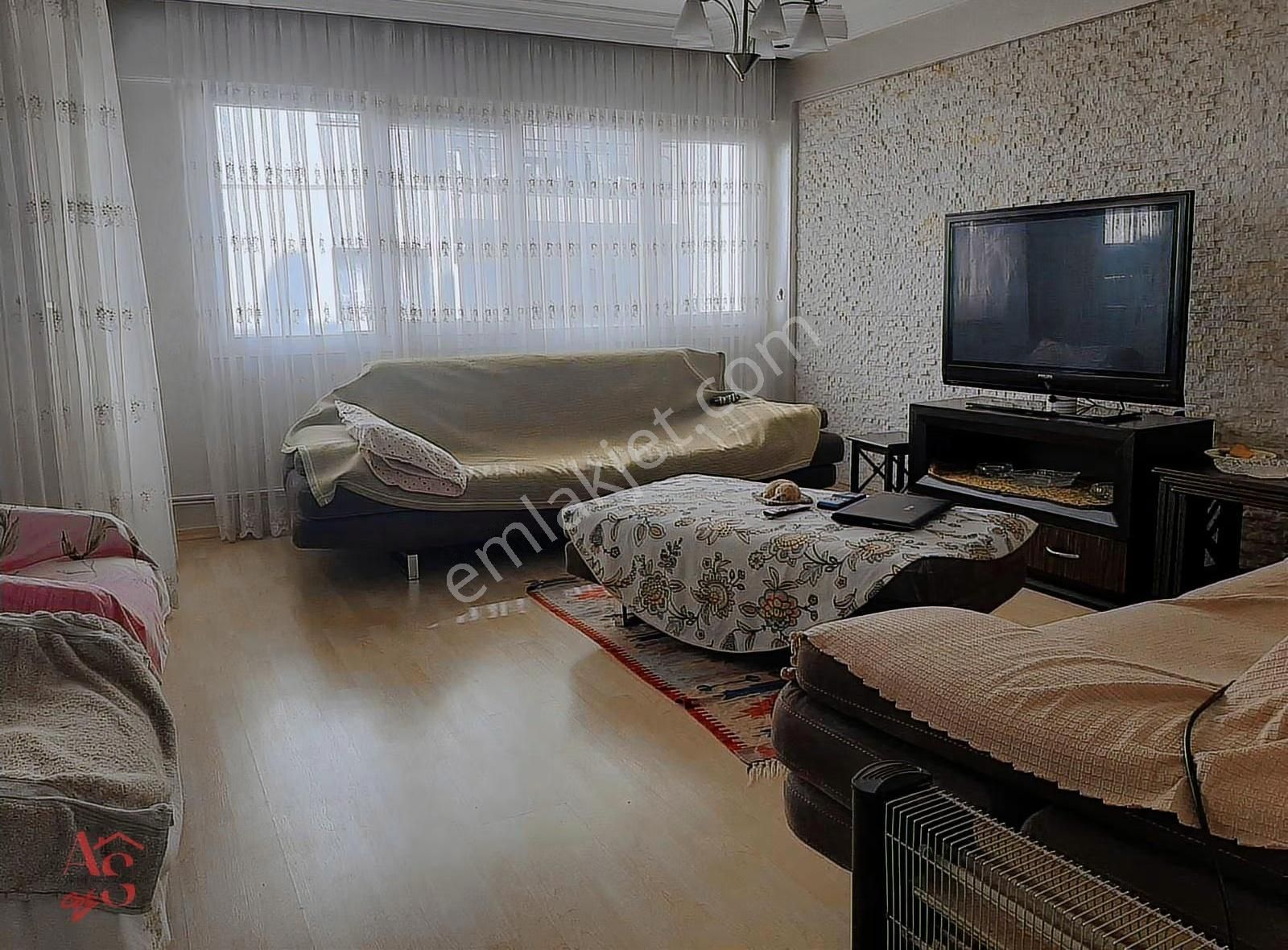 Mithatpaşa Cadde Paraleli Park Manzaralı 3+1 Arakat Daire - Görsel 3