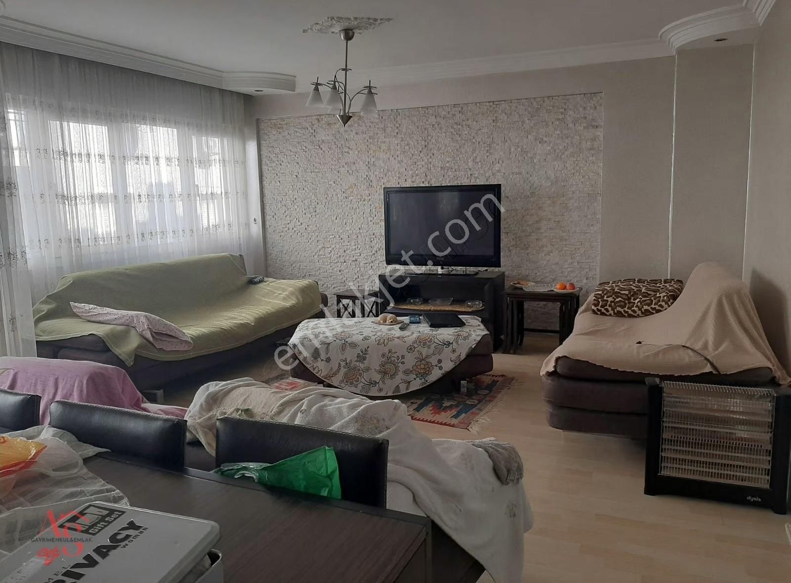 Mithatpaşa Cadde Paraleli Park Manzaralı 3+1 Arakat Daire