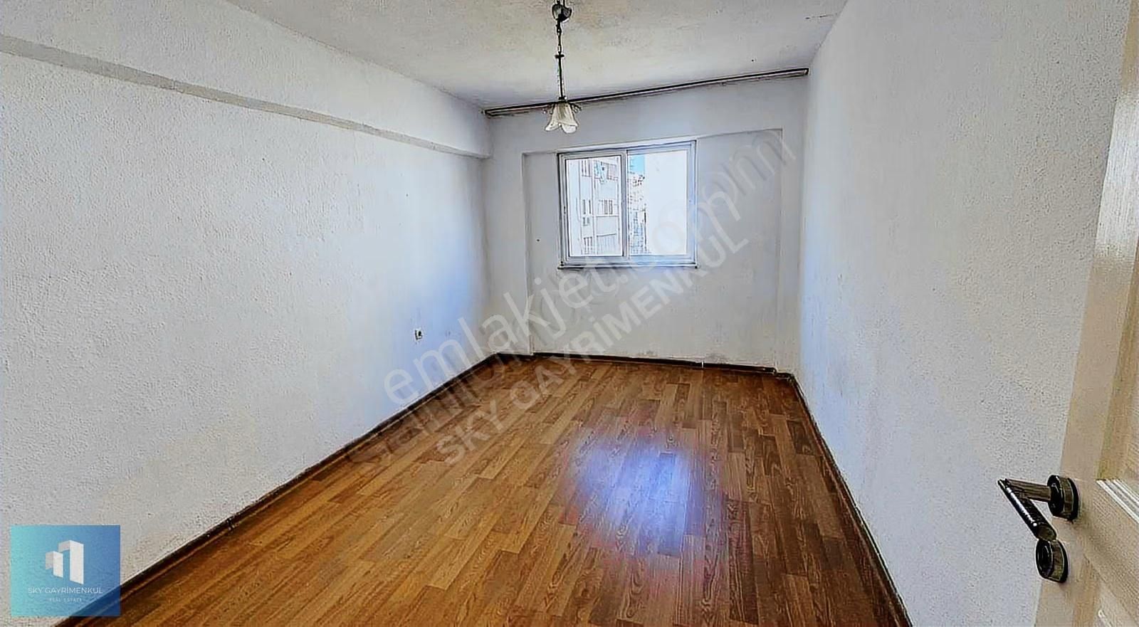 Marmaris Merkezde Denize Yakın Kiralık 2+1 Daire - Görsel 6