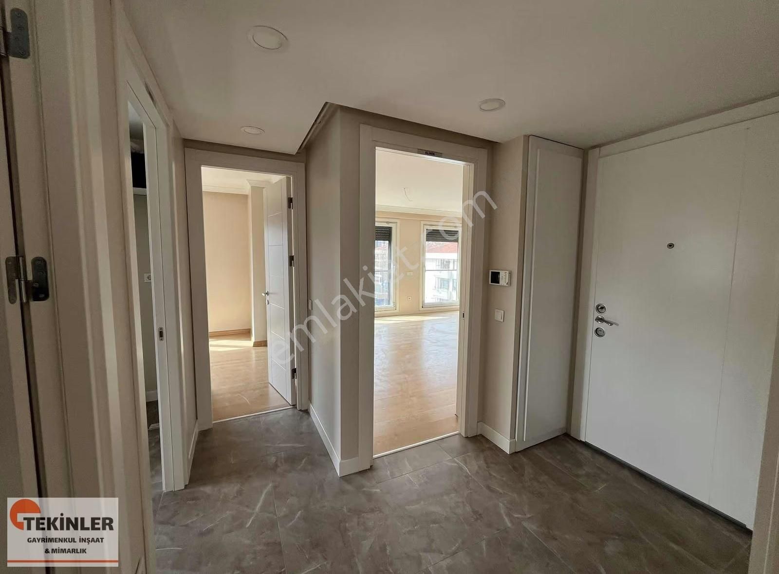 Suadiye Bağdat Caddesi'ne 2. Parsel Ofis Ve Ev İçin Uygun 2+1 - Görsel 26