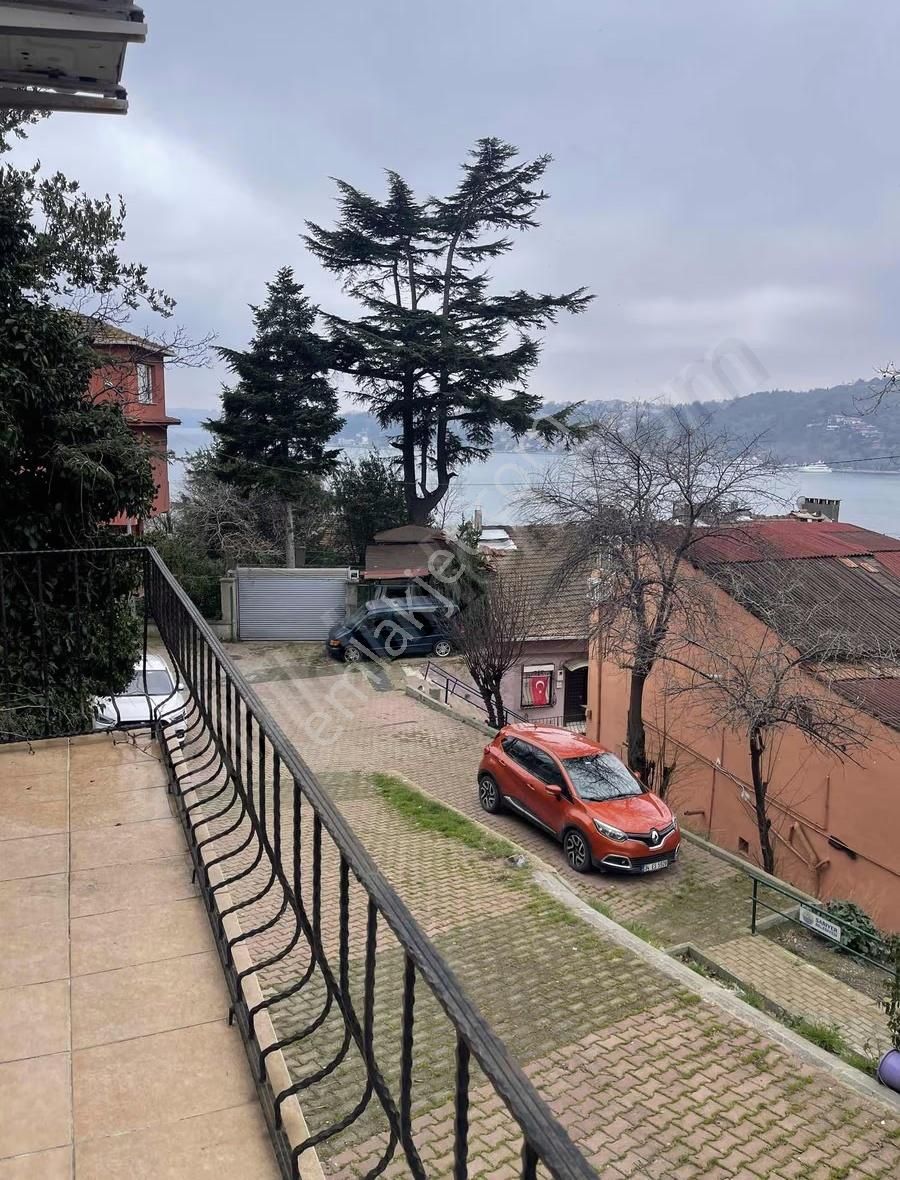 Sarıyer Büyükdere'de Deniz Manzaralı Kiralık Daire