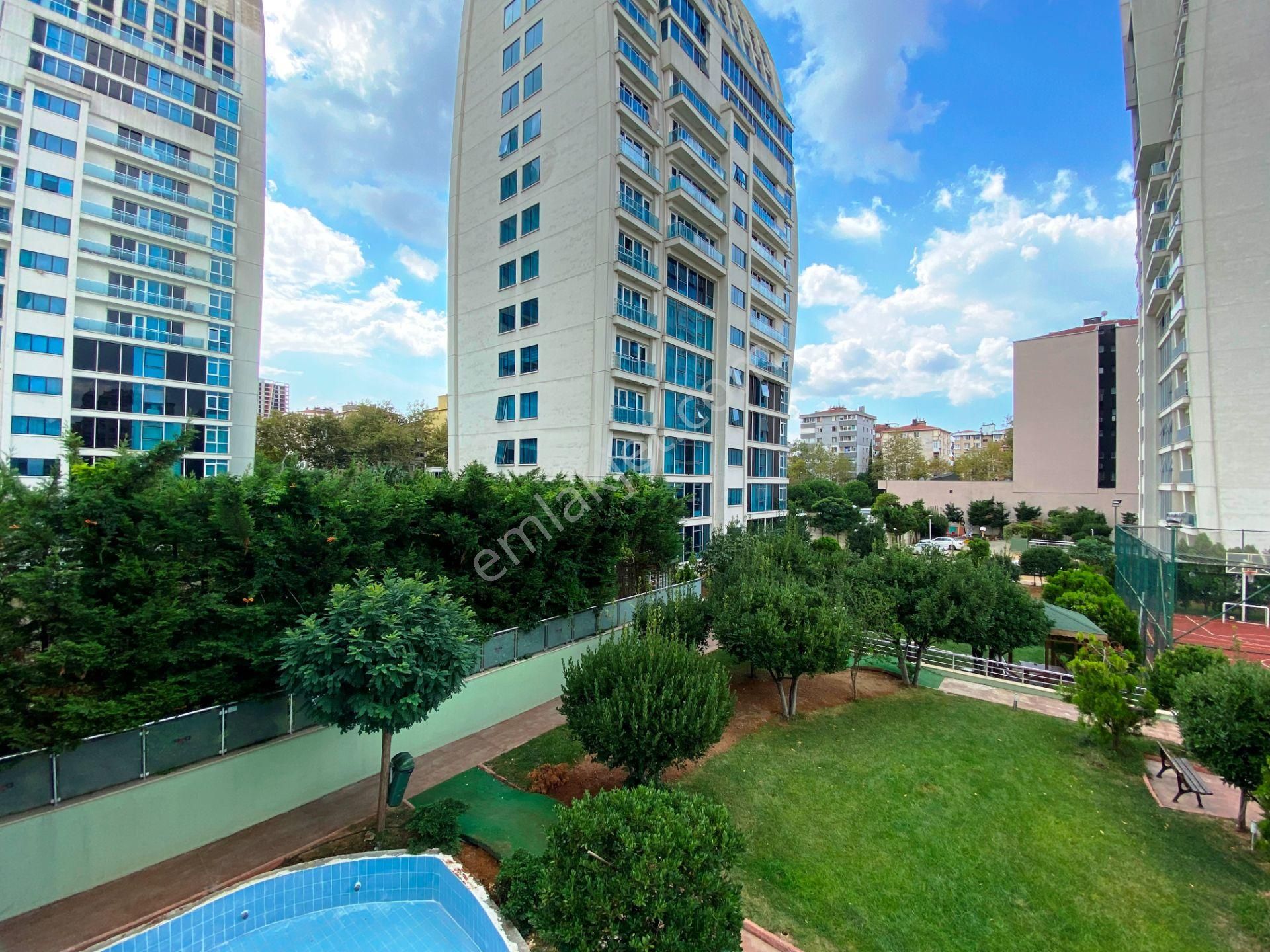 Dap Royal Towers'da 2 Banyolu Balkonlu Dubleks 256m2 Kiralık 4+1