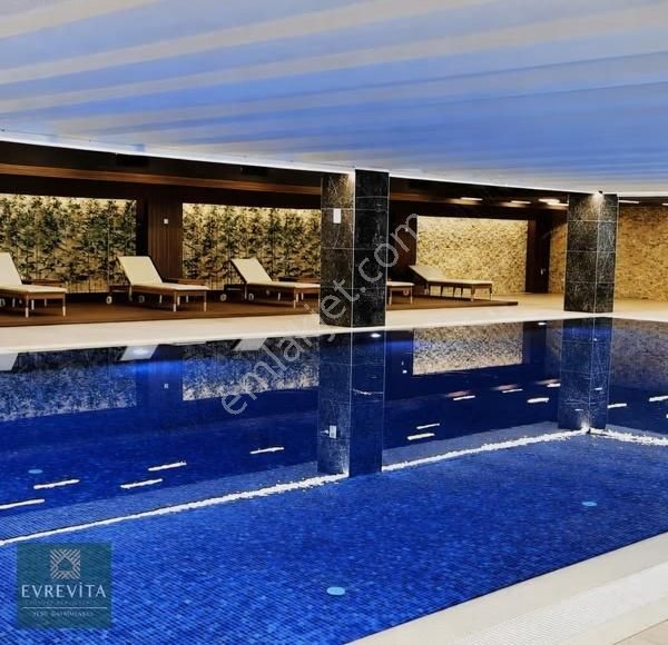 Akzirve Strada'da Eşyalı Balkonlu Tadilatlı Kiralık 1+1 - Görsel 2