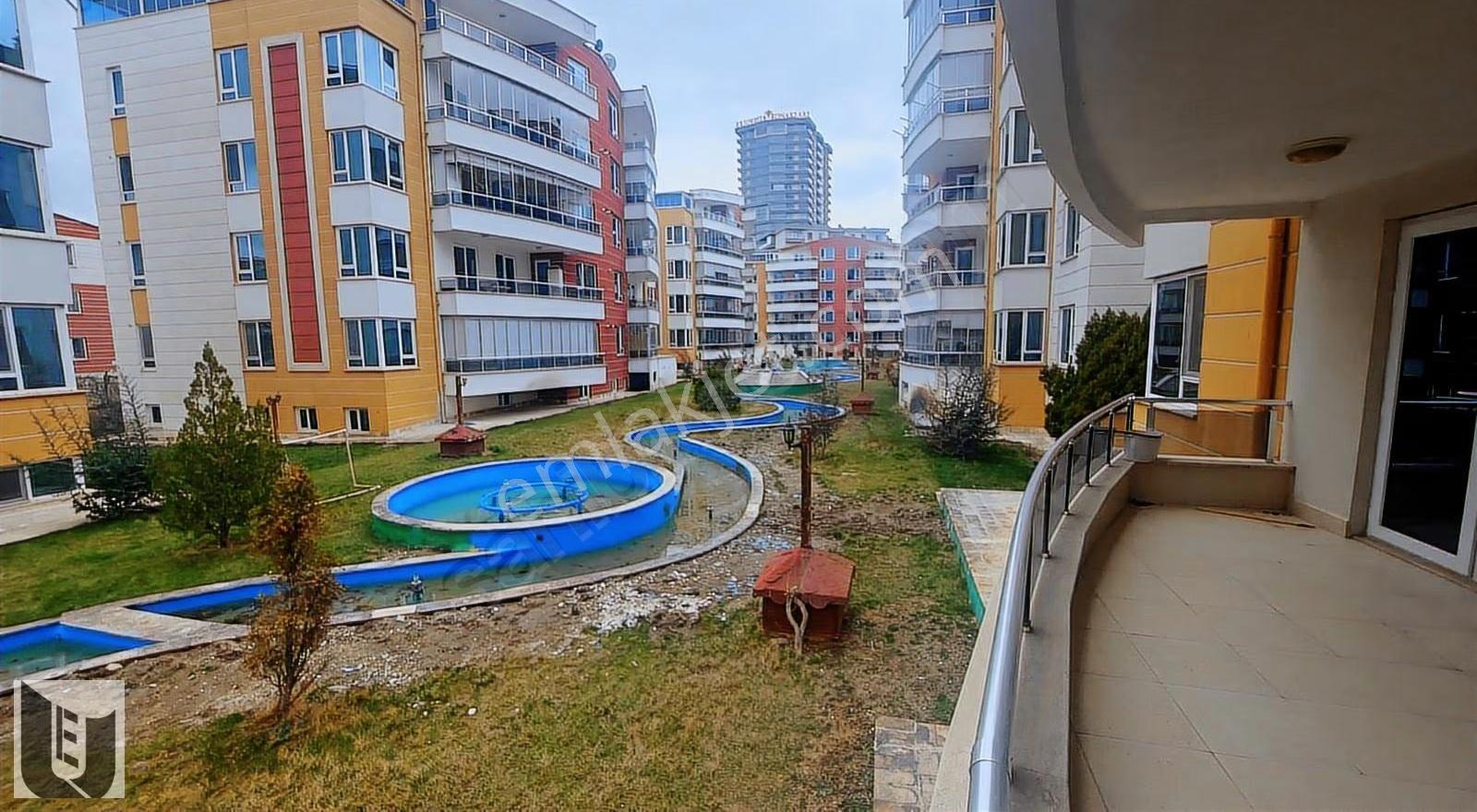 Uydukent Emlak'tan Site İçi Güvenlikli Lüx 4+1 Daire - Görsel 7