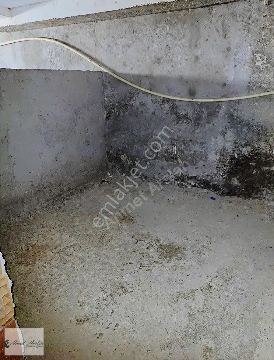 Urlada Doğa İçinde Geniş Yaşam Alanlı 6+1 Havuzlu Lüks Villa - Görsel 27