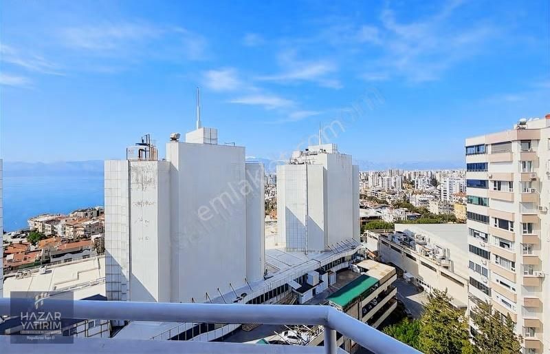 Şehir Merkezinde Denız Ve Şehir Manzaralı, Eşyalı 1+1 - Görsel 17