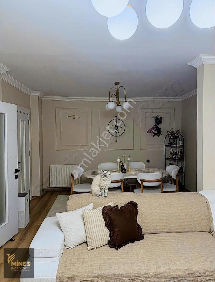 Kemalpaşa Merkezde Cadde Üzeri Masrafsız 90 M² 2+1 Satılık Daire - Görsel 12