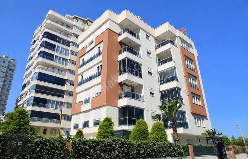 Fenerde Terracityye Yakın Açık Manzaralı 2+1 Kiralık Daire
