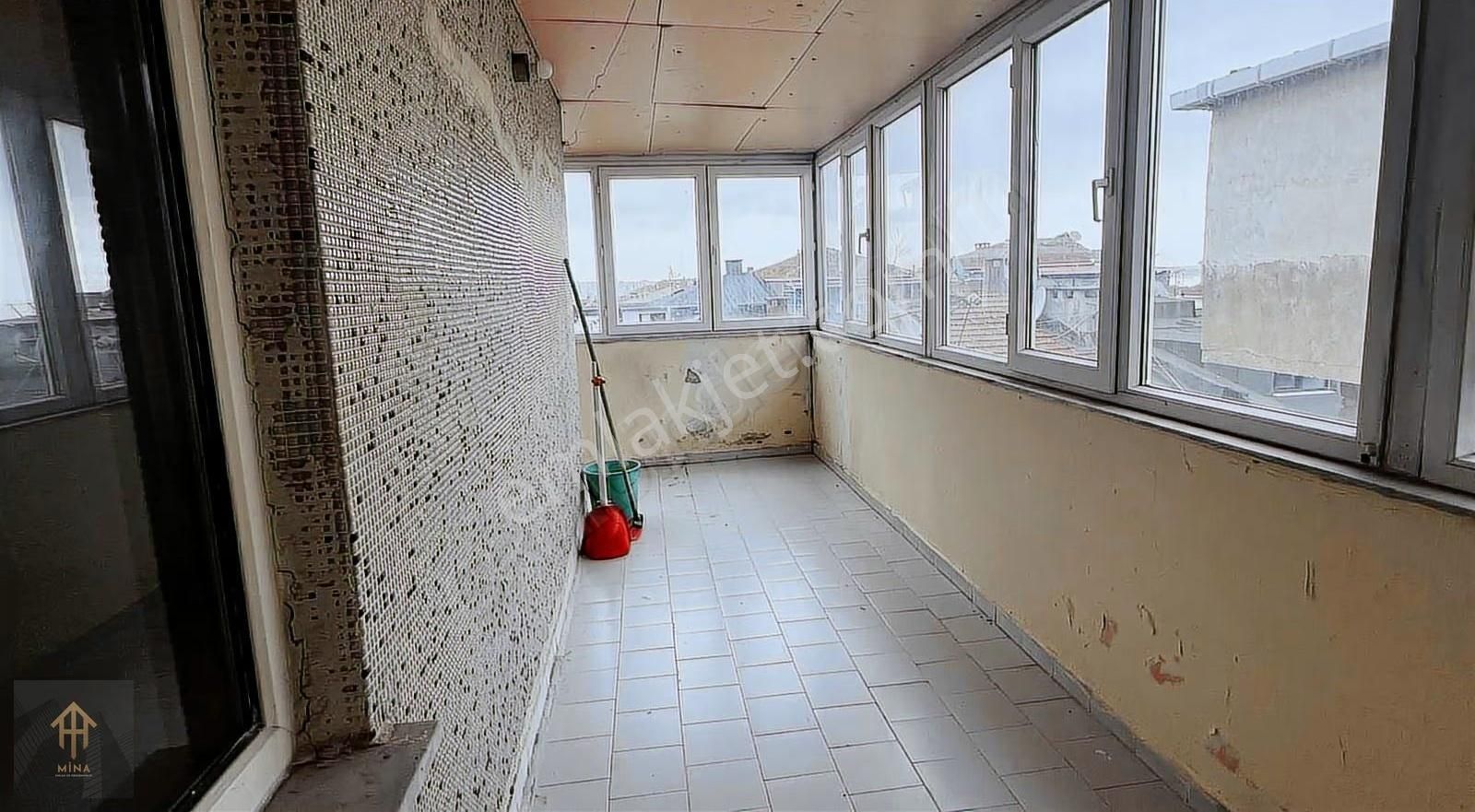 Gümüşpala Şükrübey De Kiralık 1+1 - 5. Kat Daire - Görsel 2