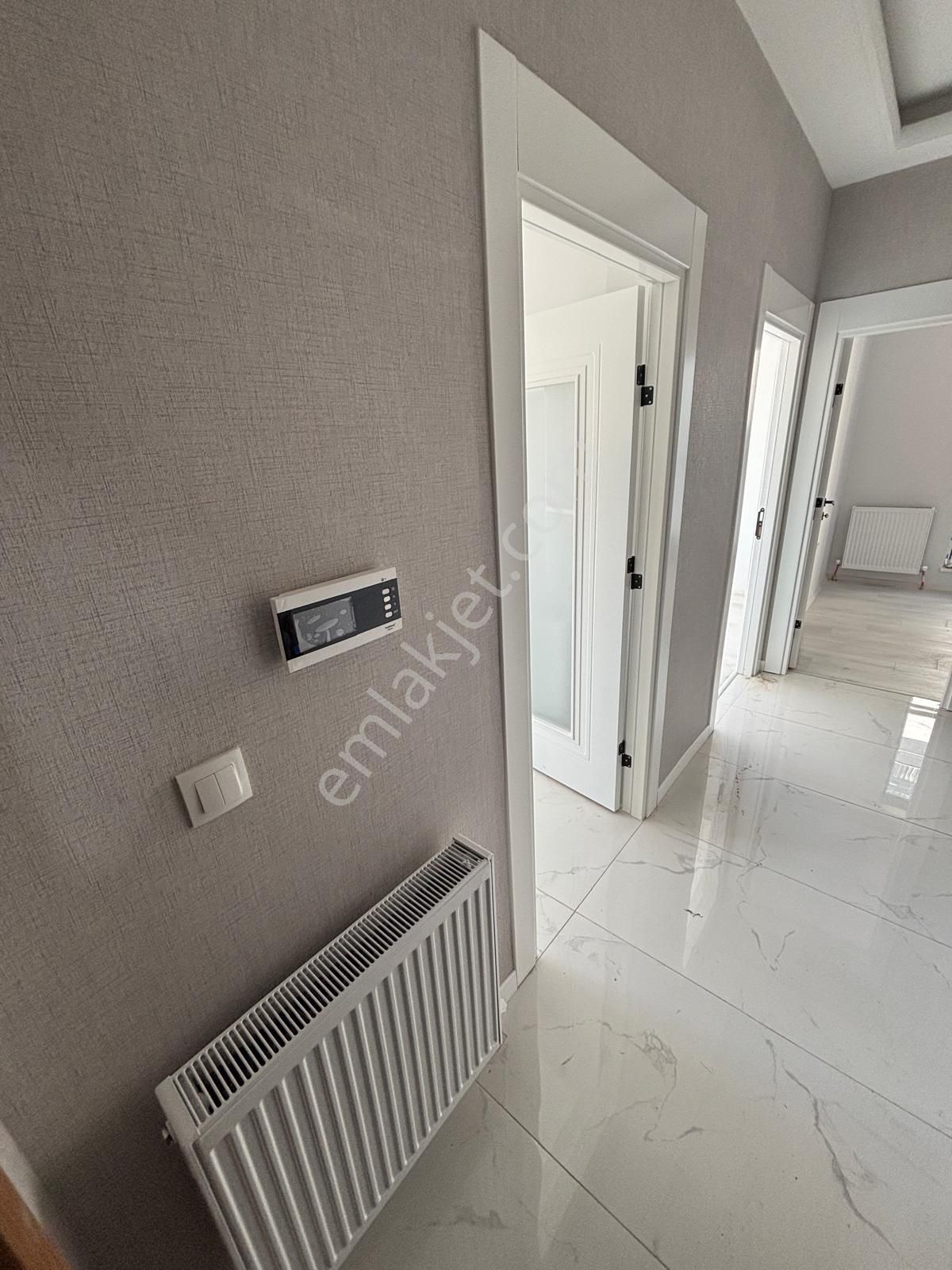 Cb Vizyon Tevfik Baştürk'ten Gölbaşı Örencik 2+1 Kiralık Daire - Görsel 8