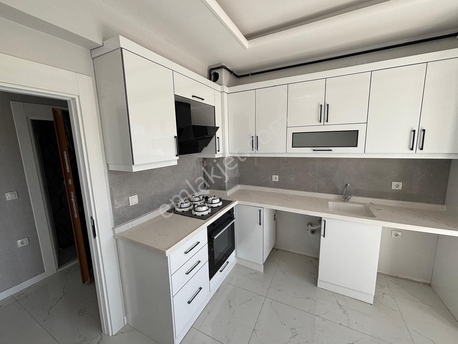 Cb Vizyon Tevfik Baştürk'ten Gölbaşı Örencik 2+1 Kiralık Daire - Görsel 14